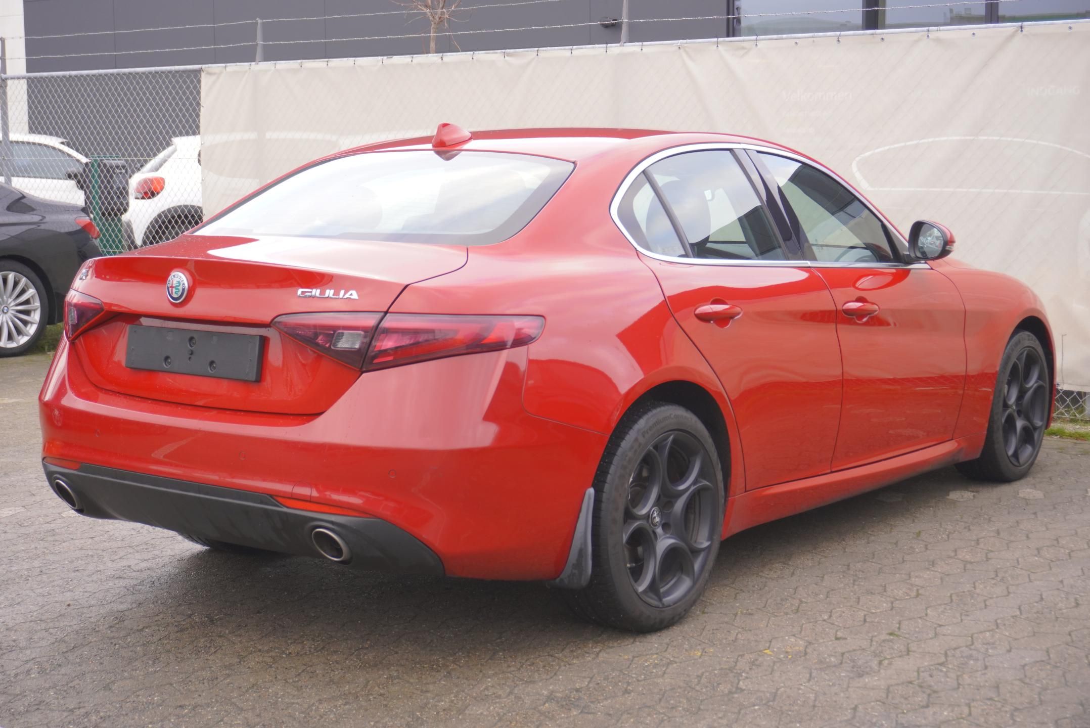 Alfa Romeo Giulia, 2.2 JTD 132kW - fotka 4