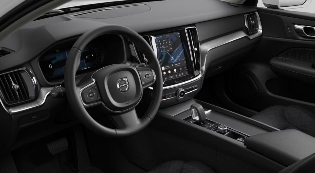 Volvo V60, B4 AUT CORE - fotka 2