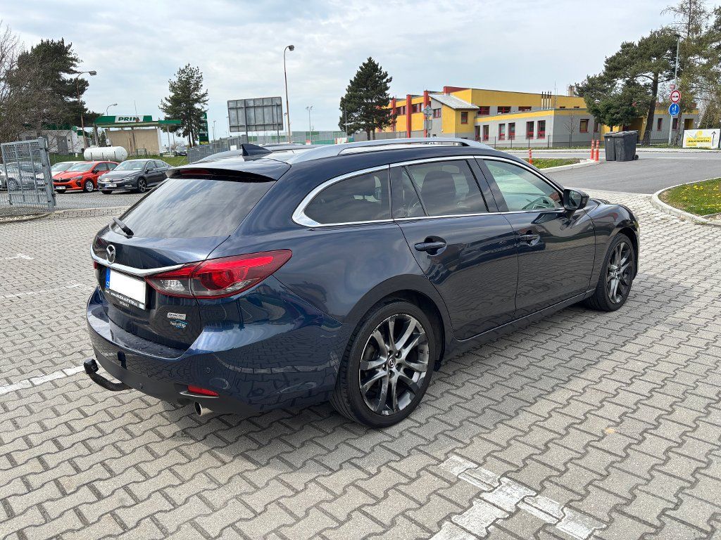 Mazda 6, WGN 2,2sky-D  175k AT AWD Revo - fotka 4