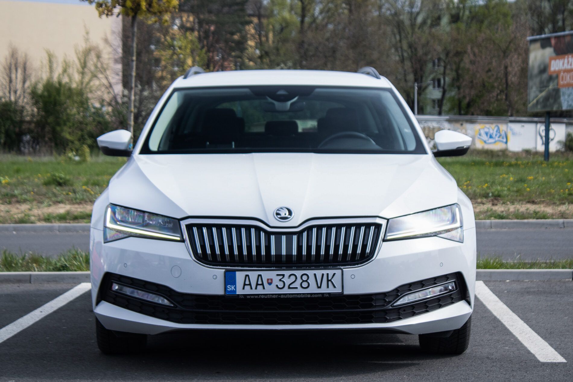 Škoda Superb - fotka 2