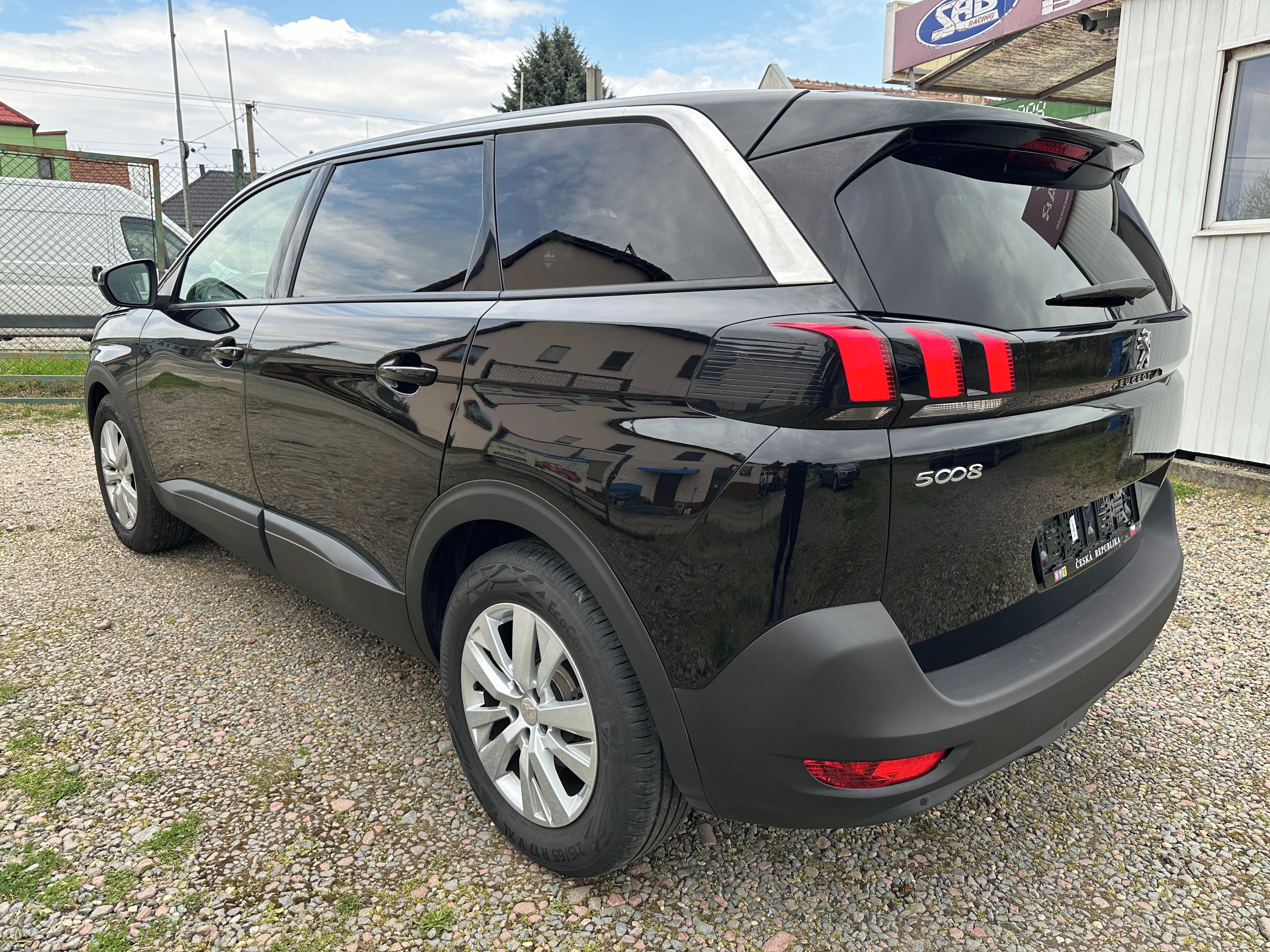 Peugeot 5008, 1,2 PureTech AUTOMAT, 7-MÍST - fotka 5