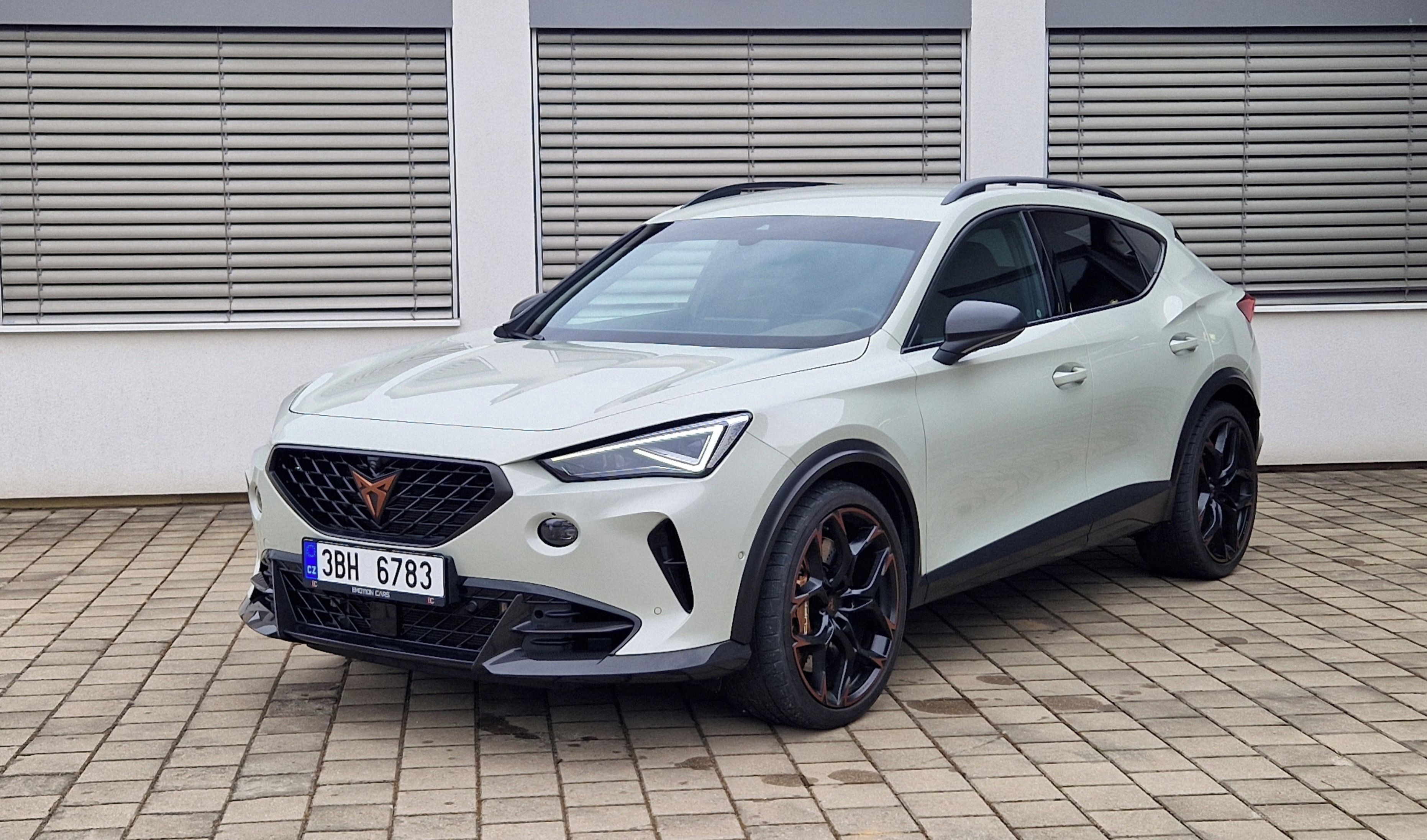 Cupra Formentor, VZ5, 2.5 TSI, 287 kW