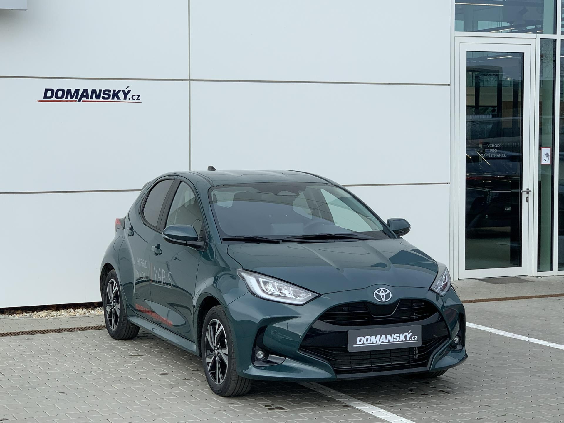 Toyota Yaris, STYLE 1,5 HEV 116k AT - fotka 2