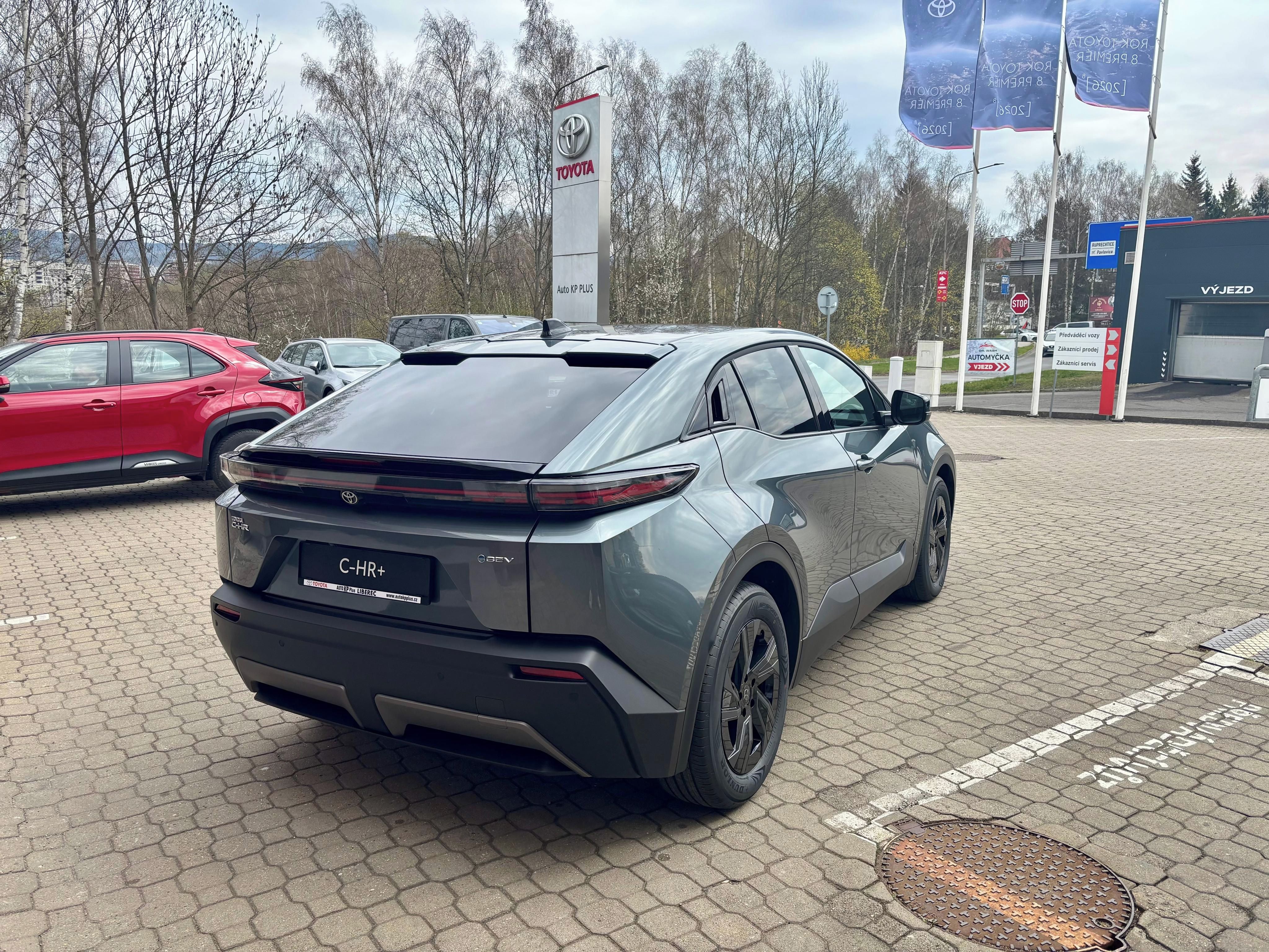 Toyota C-HR, +, 224k Style - fotka 4
