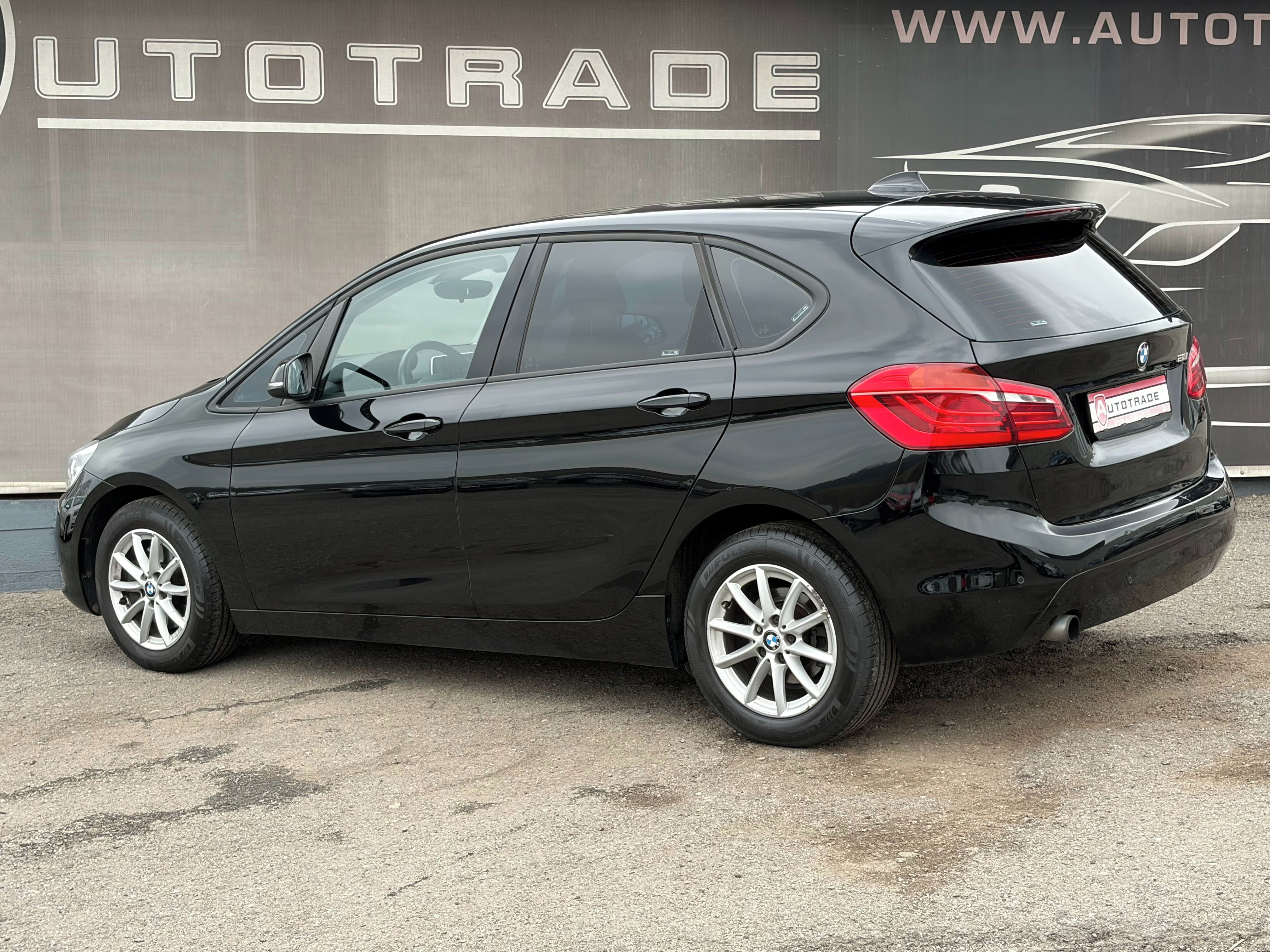 BMW Řada 2, 218i ČR,Automat, ACTIVE Tourer - fotka 3