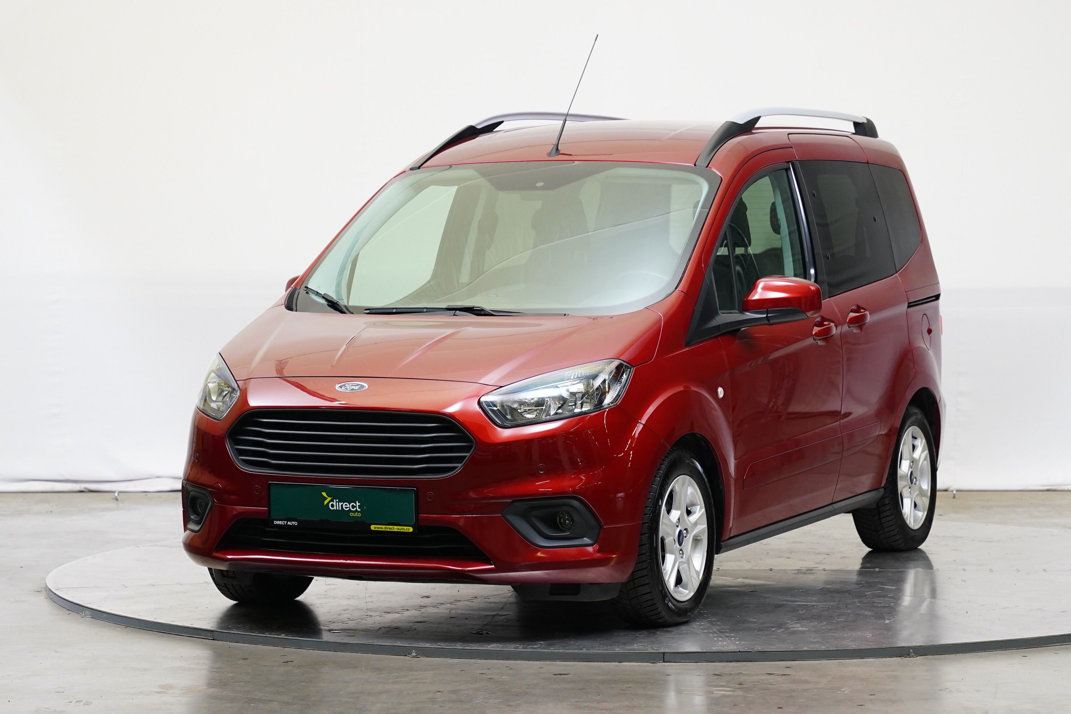 Ford Tourneo Courier, 1.5 TDCi 74 kW Trend