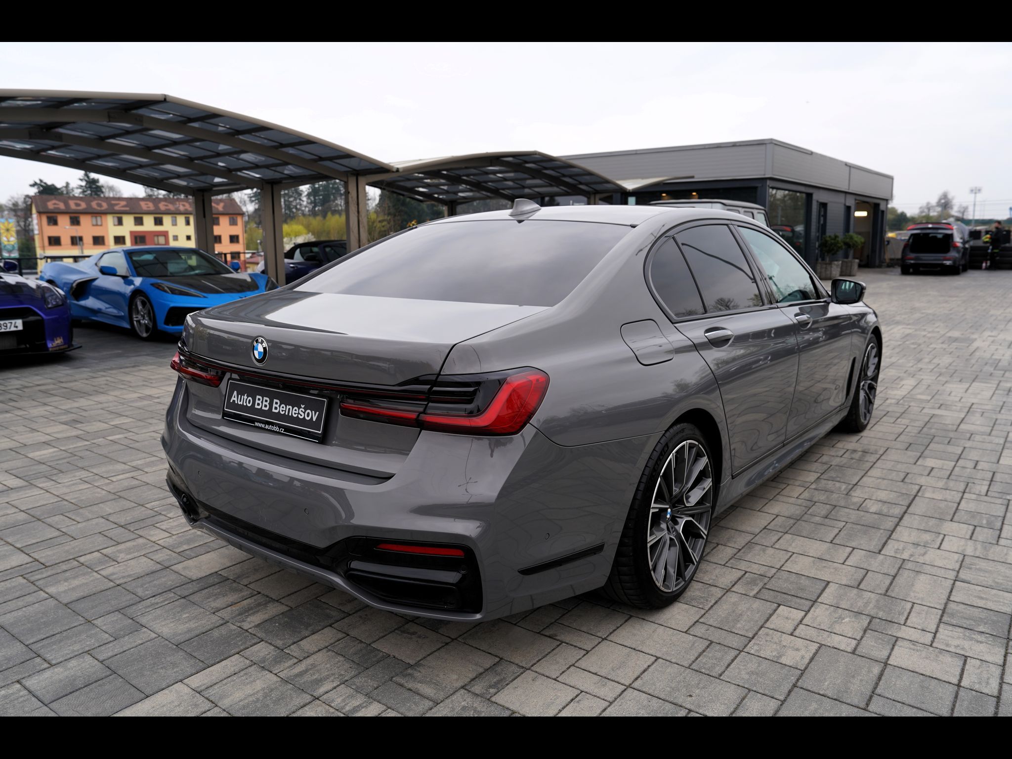 BMW Řada 7, 730d xDrive/Mpaket/9AT/Lasery - fotka 6