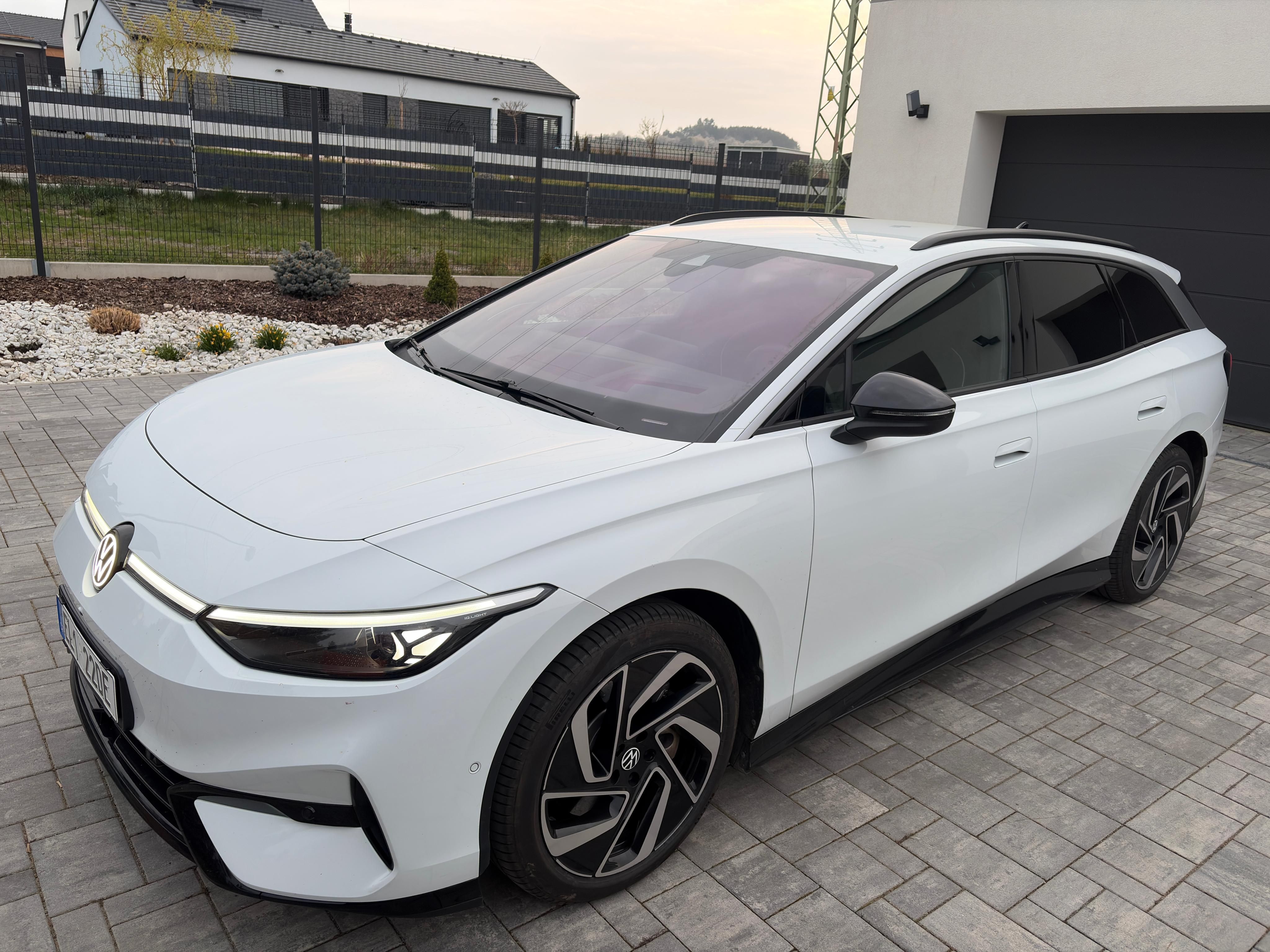 Volkswagen ID.7 Tourer - fotka 2