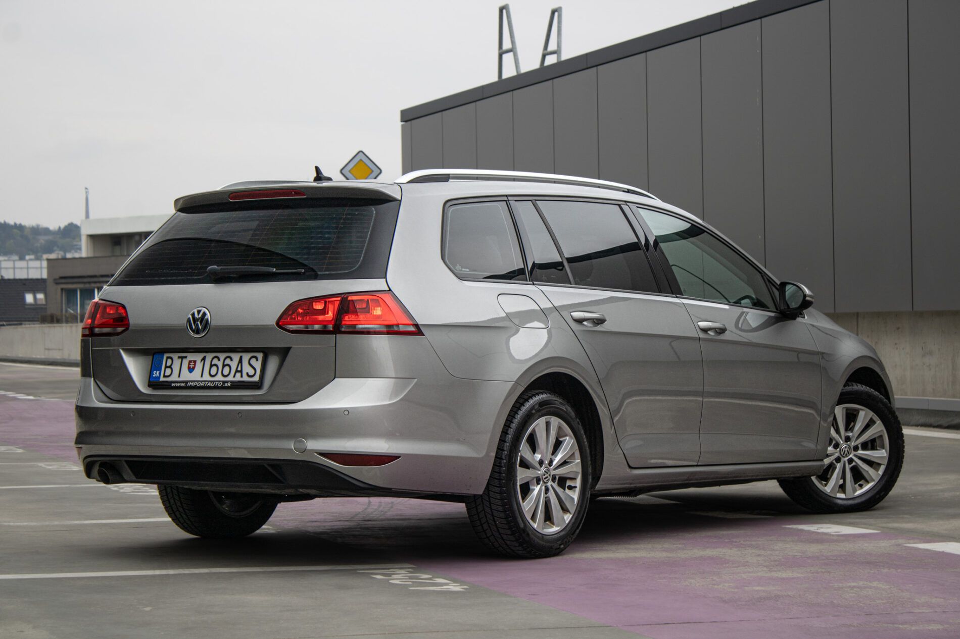 Volkswagen Golf Variant - fotka 5
