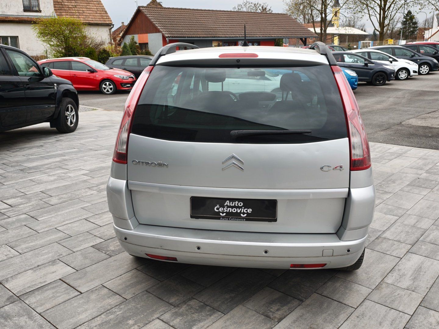 Citroën Grand C4 Picasso, 1,6 TDI 80 KW 7Míst - fotka 6