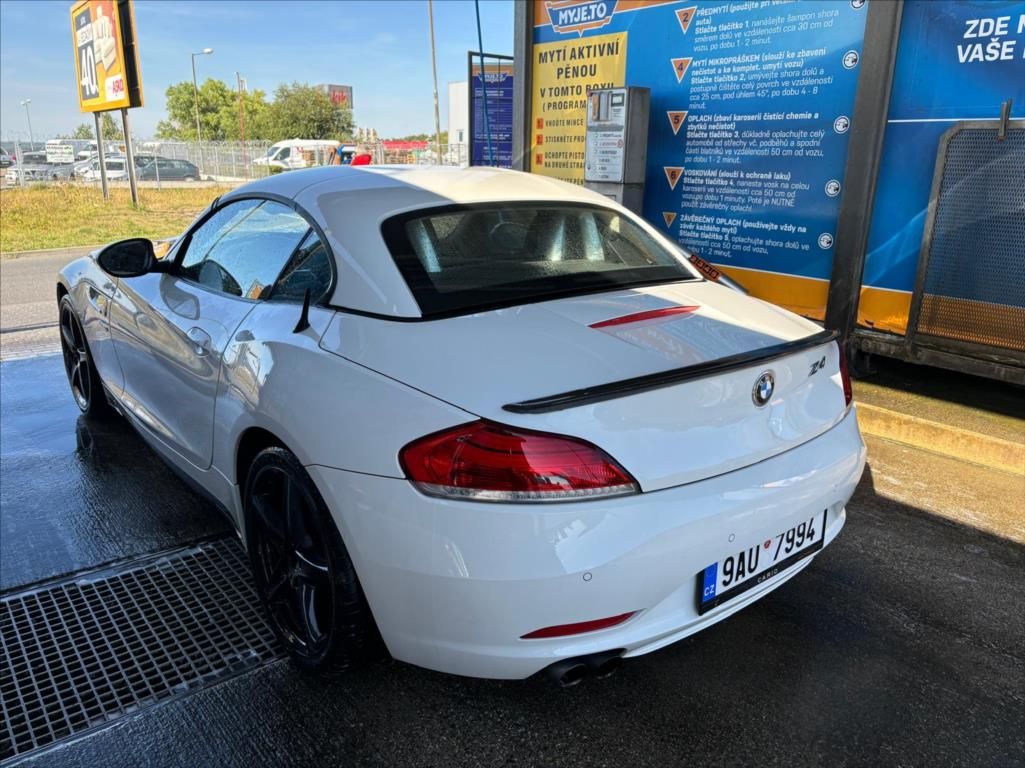 BMW Z4, sDrive 20i Automat, kůže - fotka 3