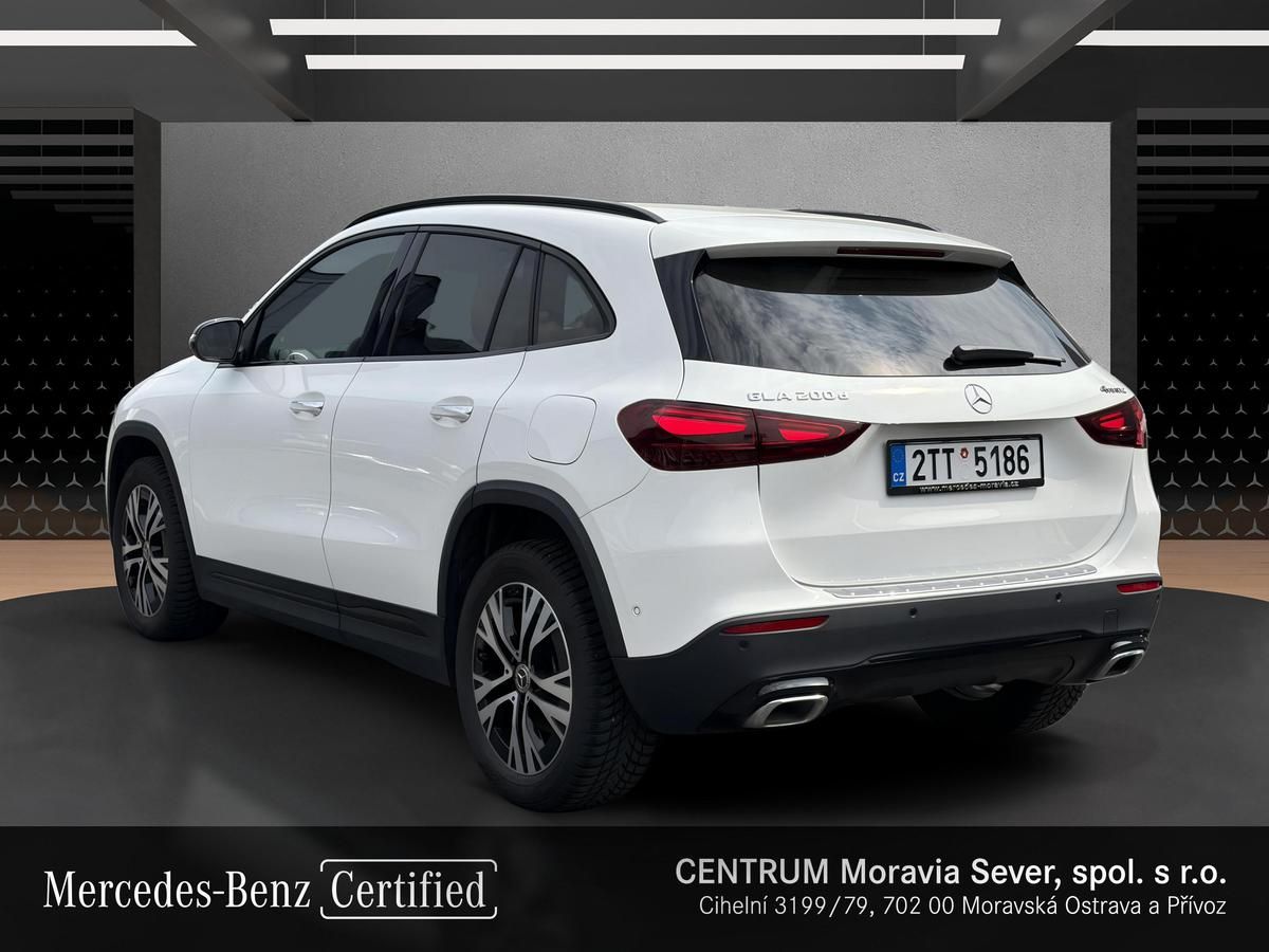 Mercedes-Benz GLA, 200d 4M, 1.majitel - fotka 3