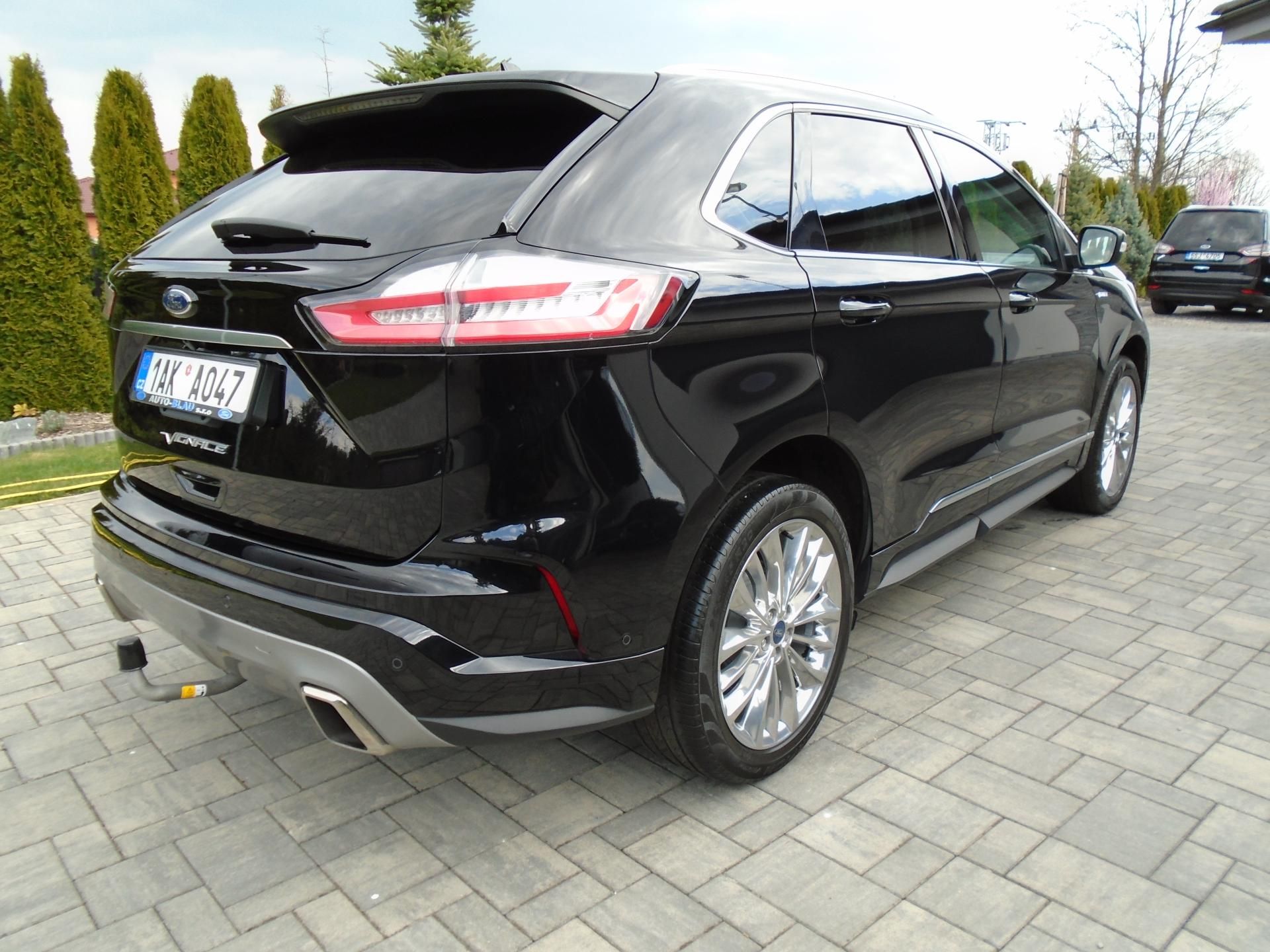 Ford Edge, 2,0EcoBlue 175kW 8AT Vignale - fotka 4