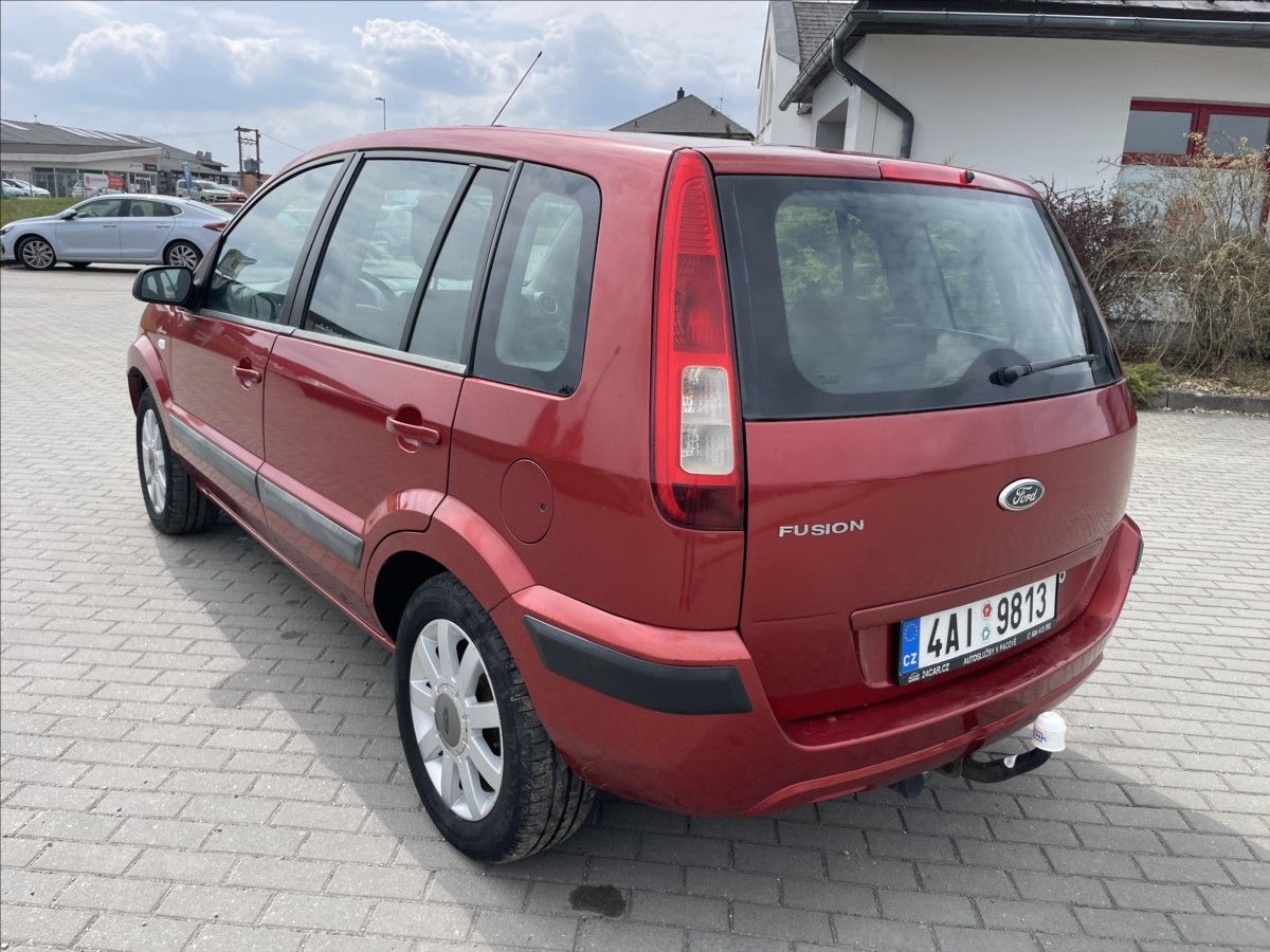Ford Fusion, 1,4 i 59kw Klimatronic Tažné C - fotka 3