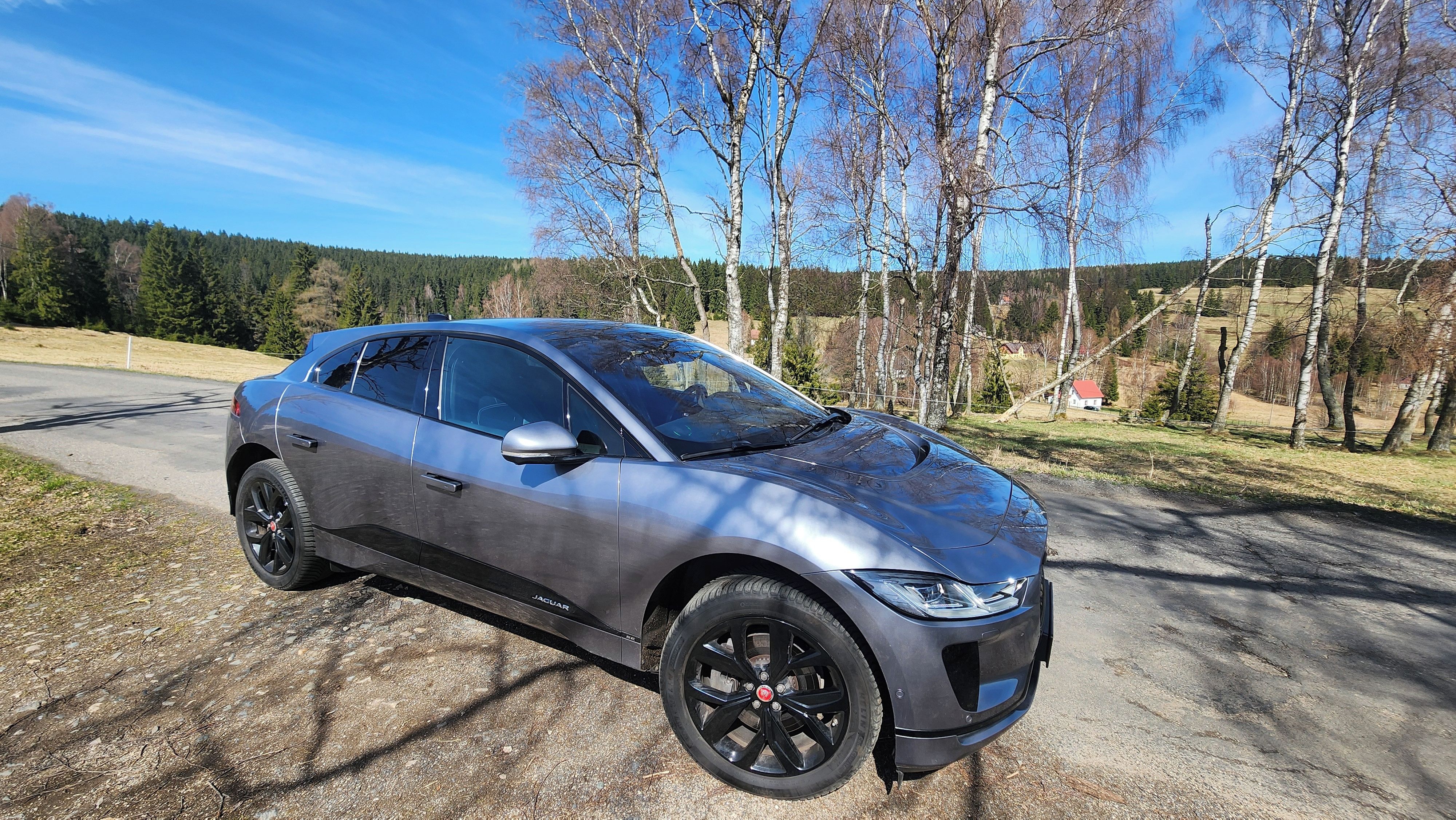 Jaguar I-Pace, I-PACE SE, 4x4 Winter Panorama - fotka 3