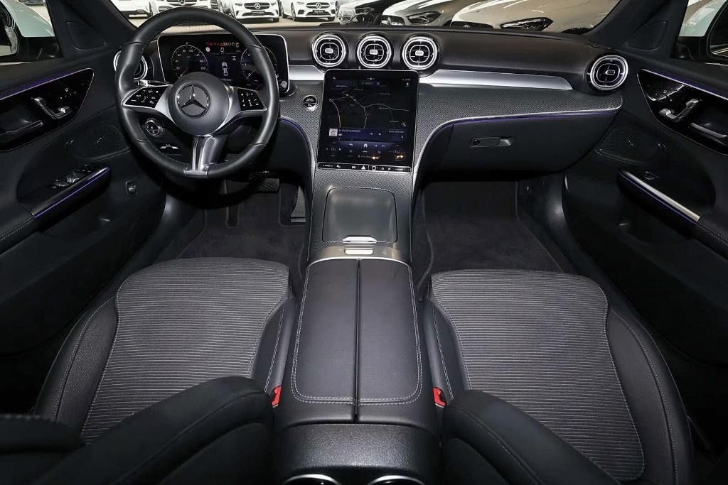 Mercedes-Benz Třídy C, 220 d Lim. Edition Avantgarde - fotka 3