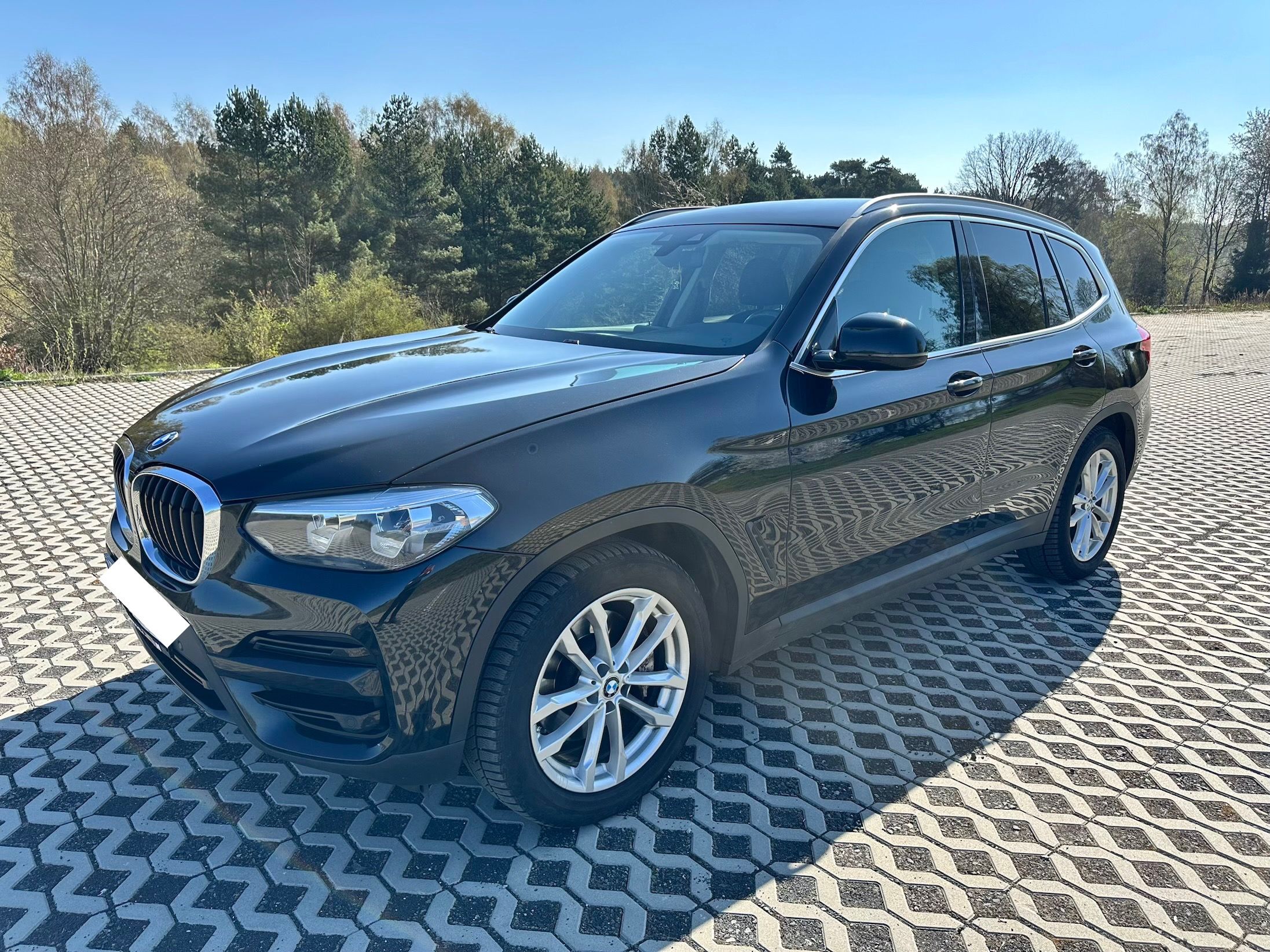 BMW X3, xDrive30i, nové v ČR, el.tažné - fotka 3