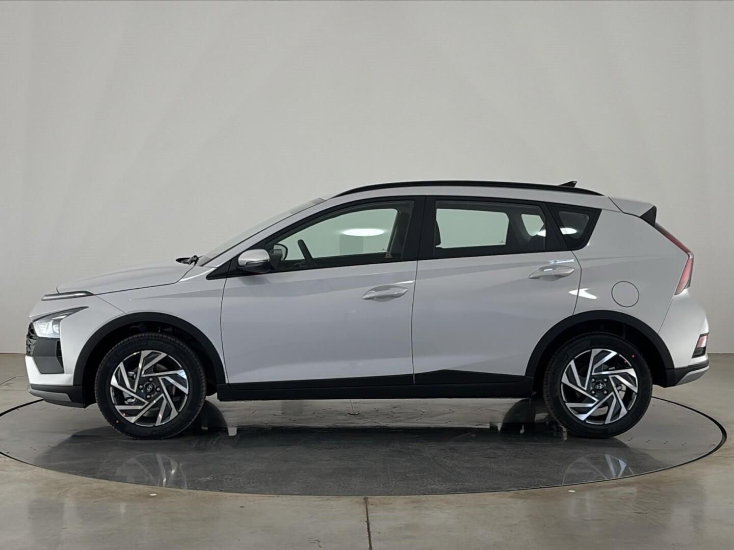 Hyundai Bayon, 1.0 T-GDI / 66 kW GO! - fotka 3