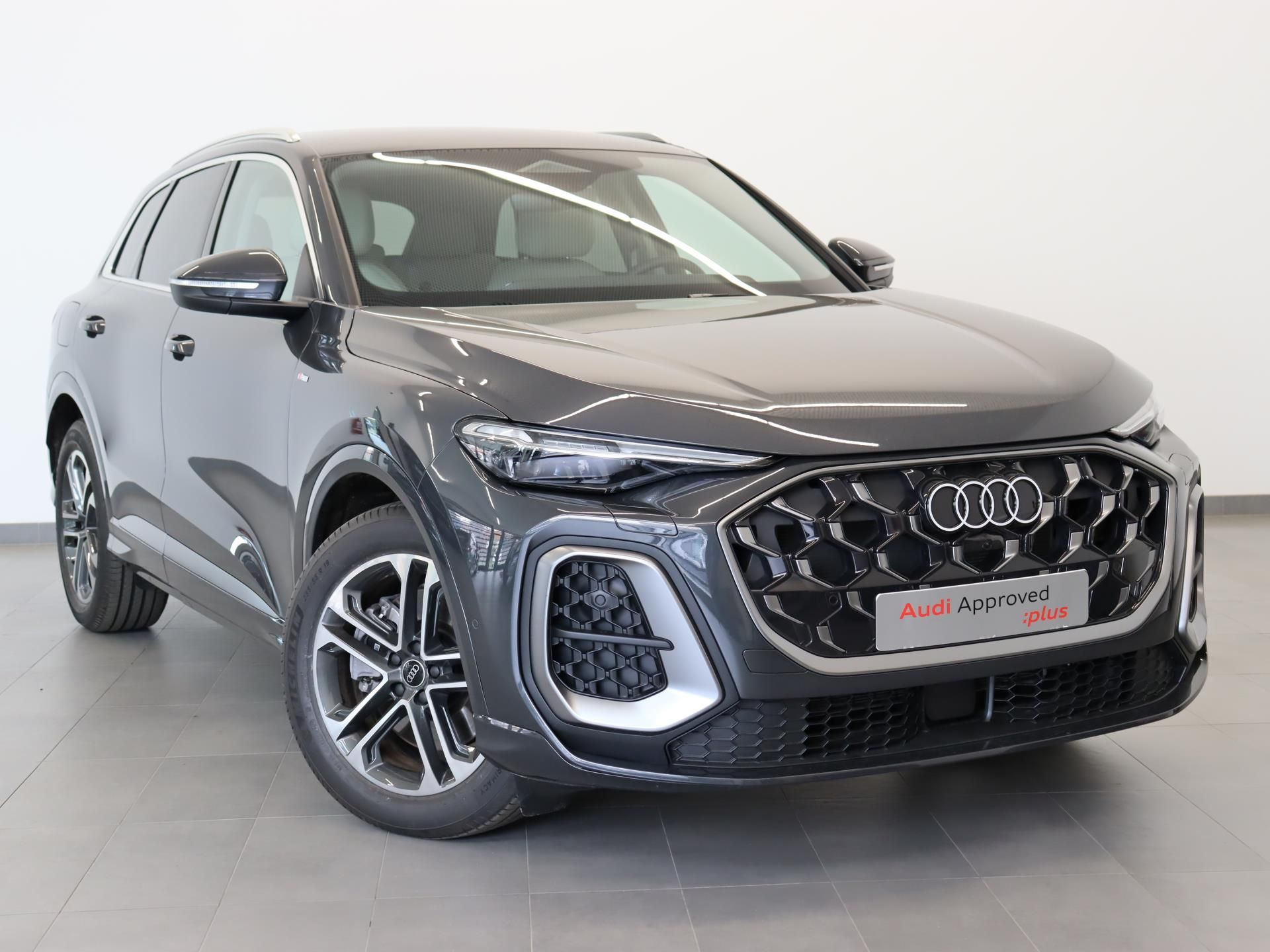 Audi Q5, TDI quattro Stronic - fotka 6