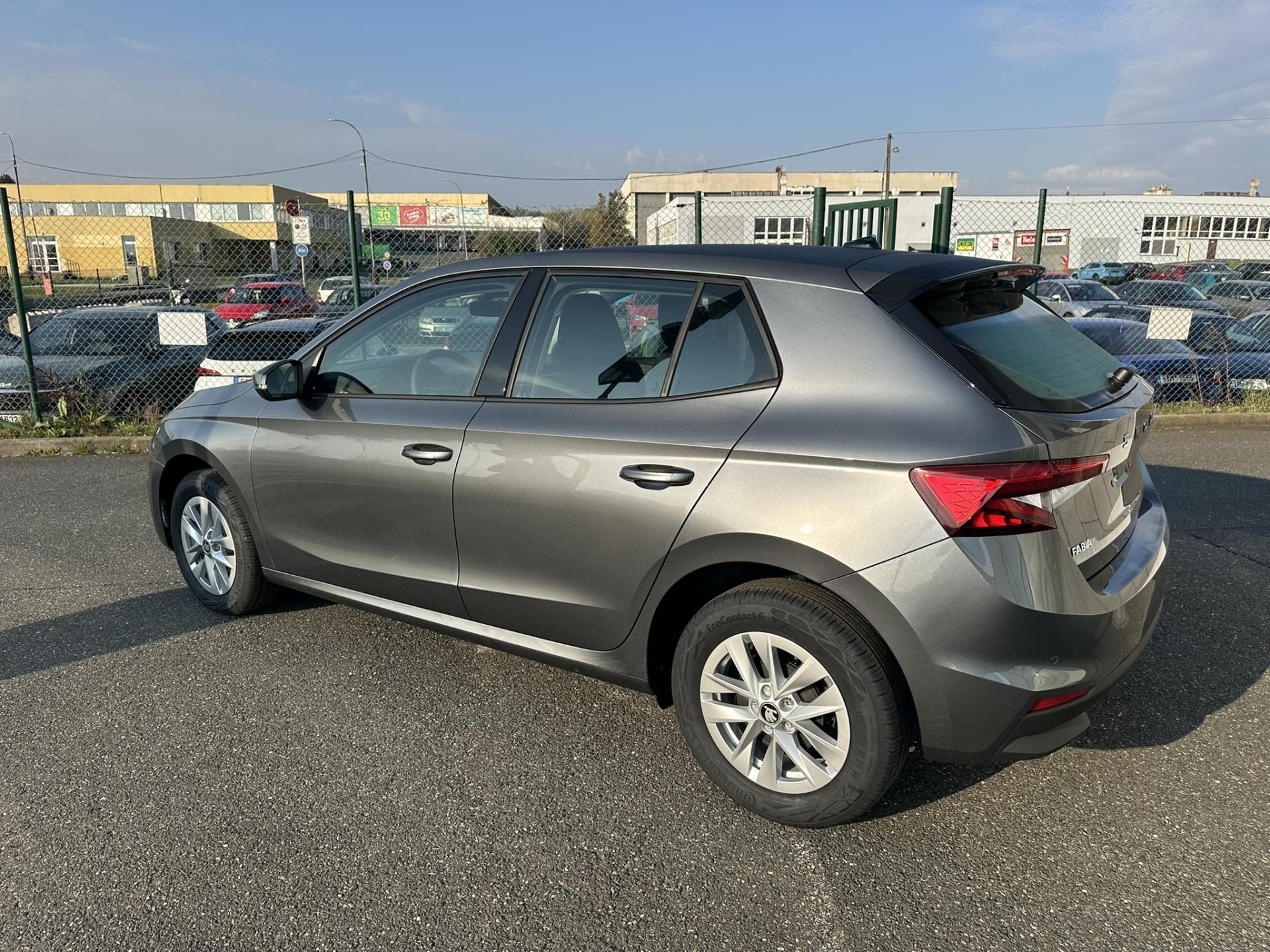 Škoda Fabia, CLASSIC 1.0TSI 70kW - fotka 3