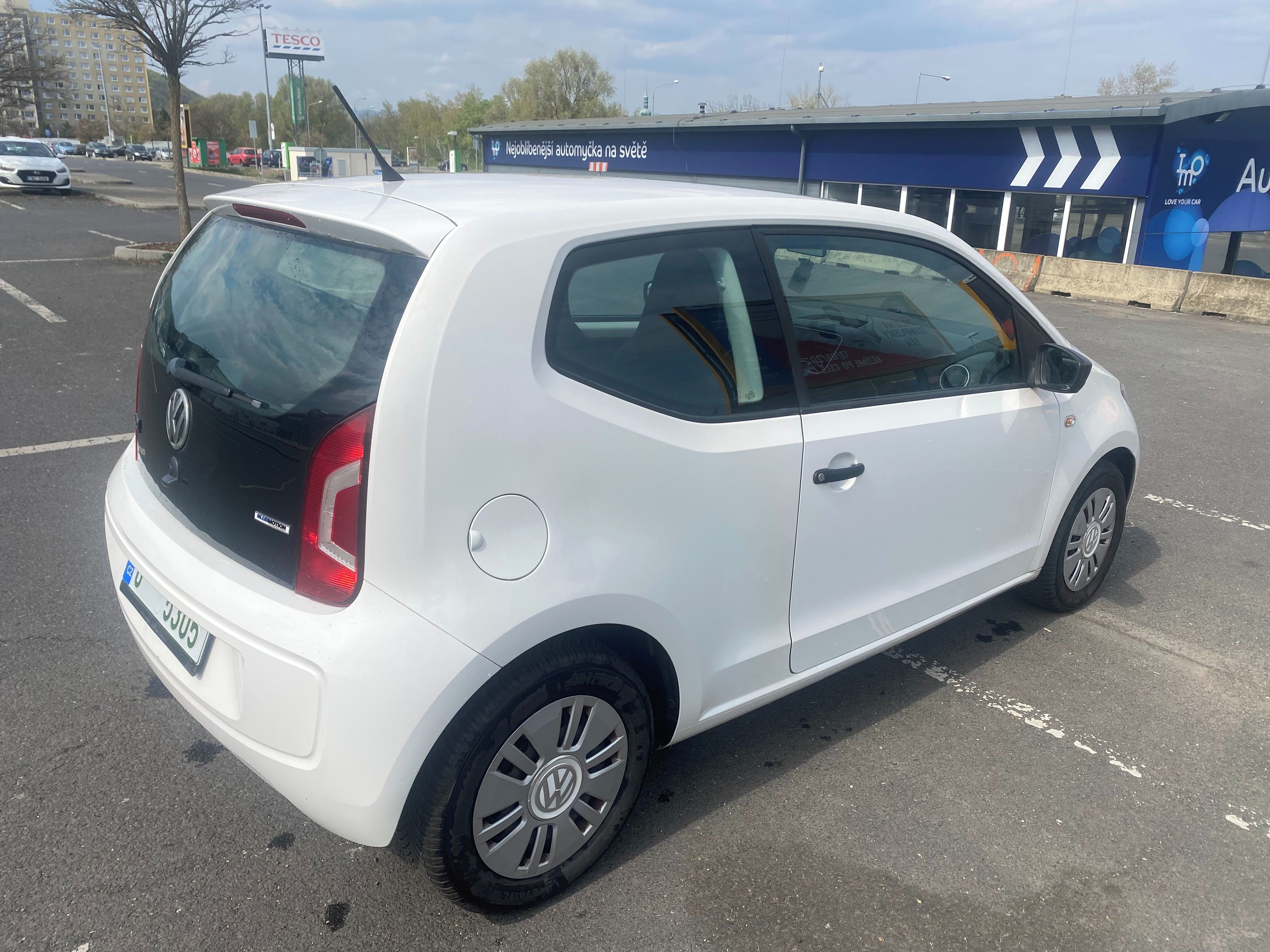 Volkswagen Up!, 1.0 mpi,Black up - fotka 6