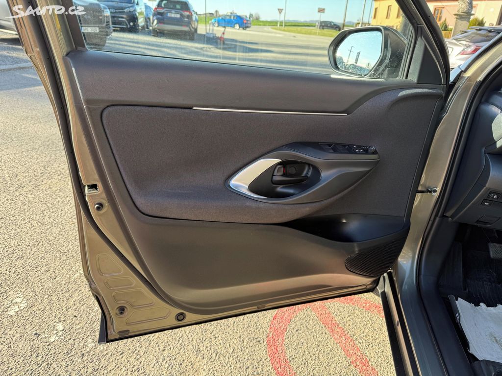 Toyota Yaris Cross, fotka 11