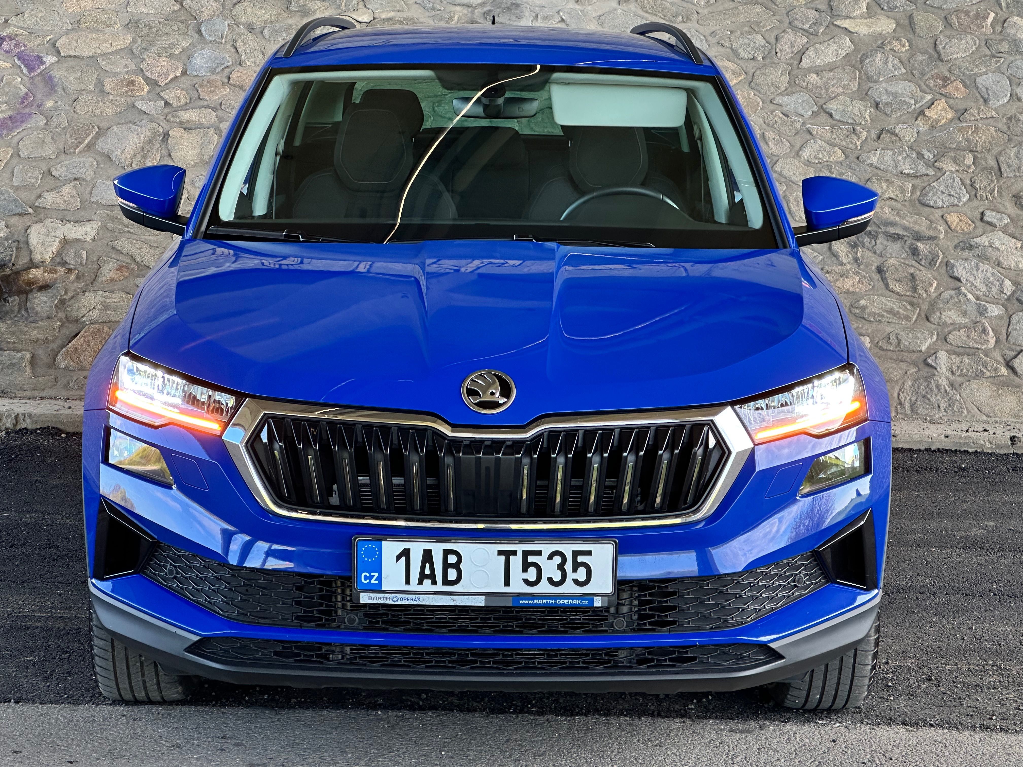 Škoda Karoq, Ambiente+ 1.5 TSI 110 kW DSG - fotka 6