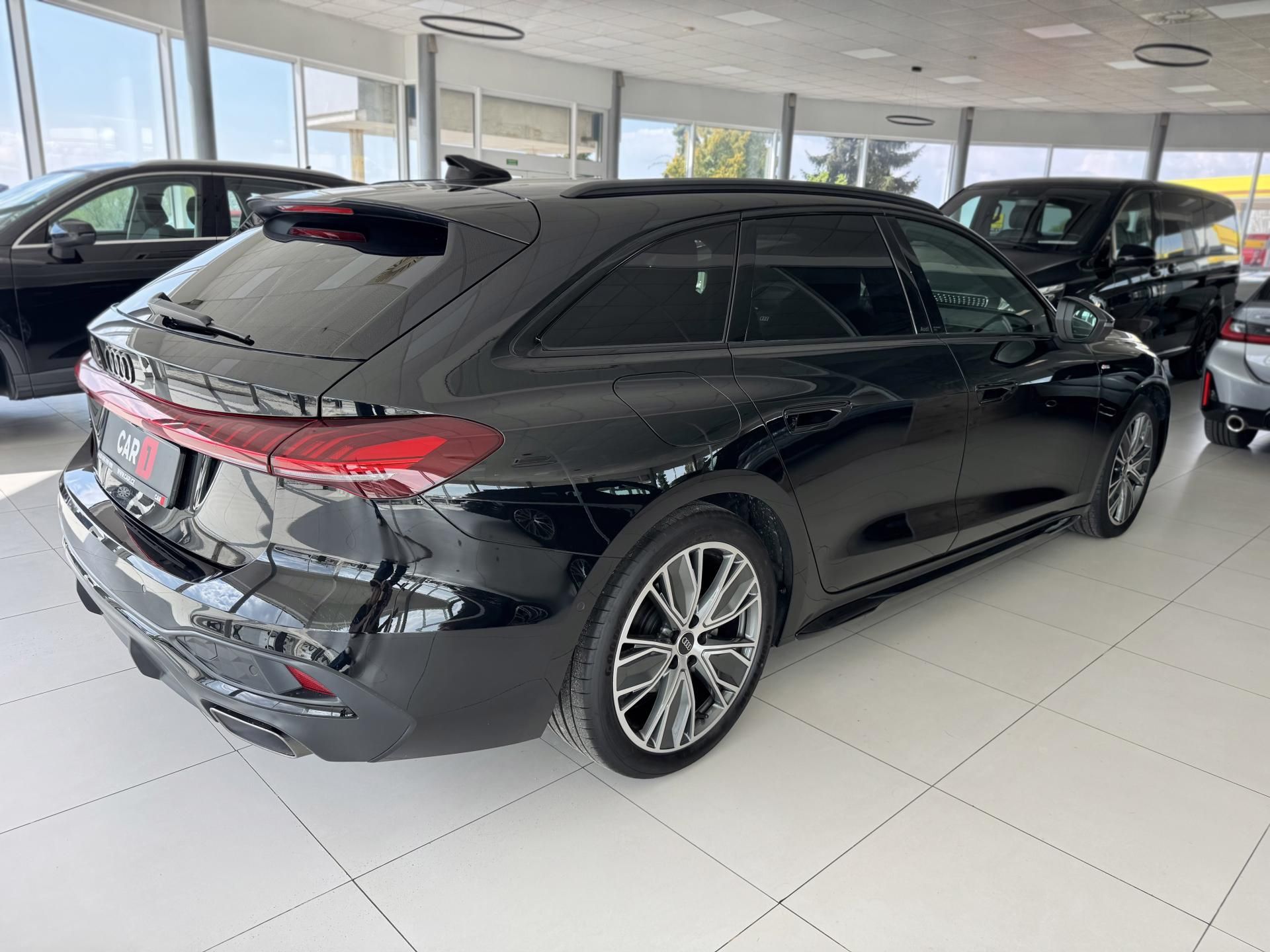 Audi A5, TFSI 150kW*S-LINE*KeyLess*360k - fotka 5