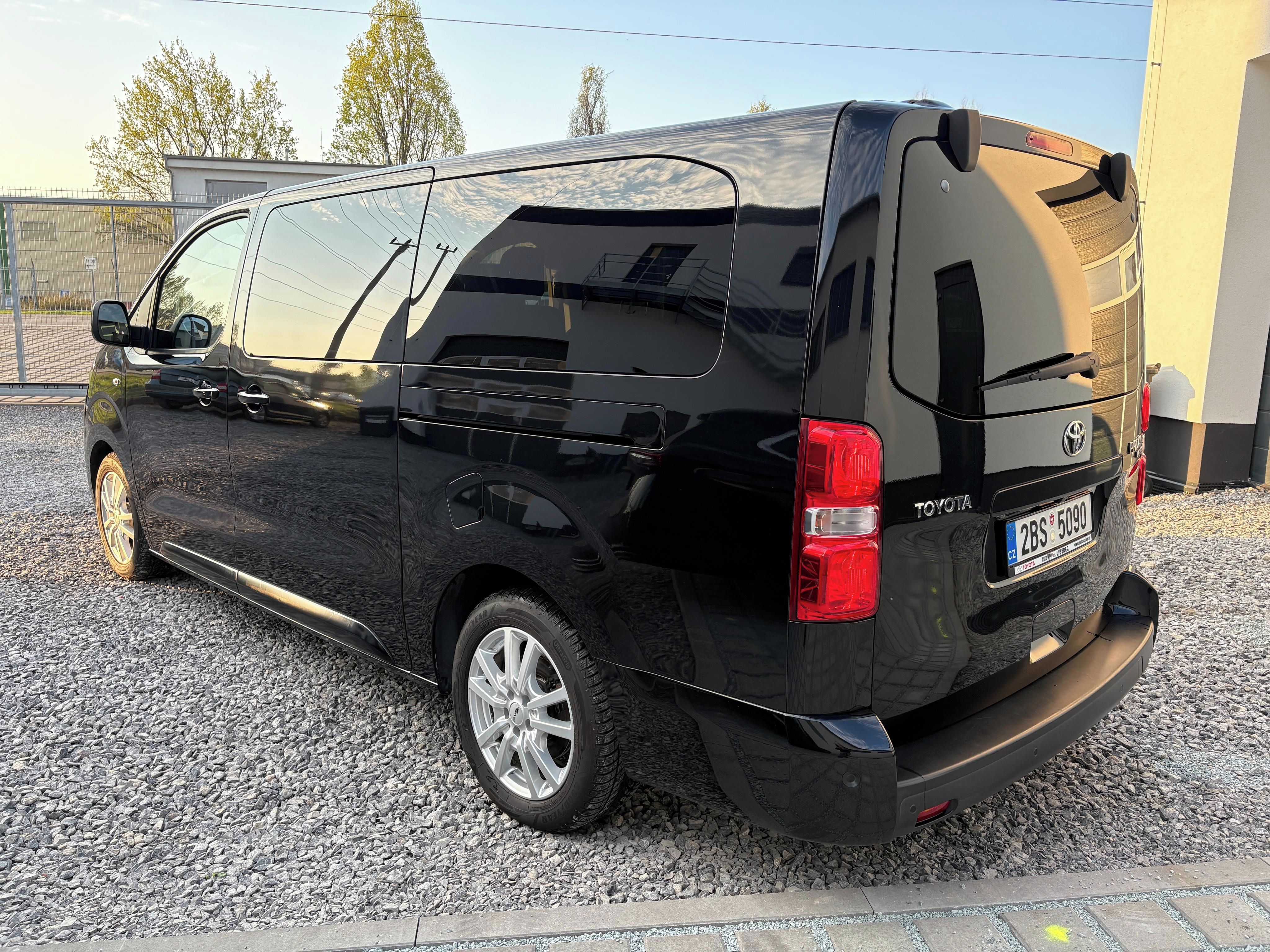 Toyota Proace, 2.0D-4D L2 - fotka 3