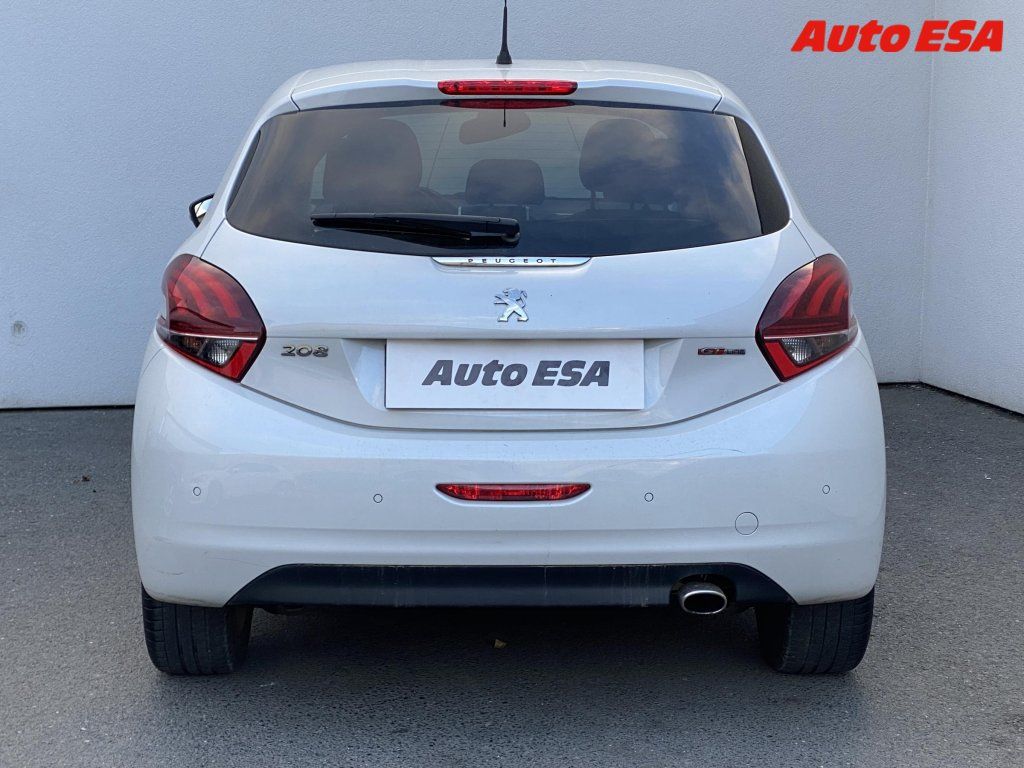 Peugeot 208, 1.2PT,GT Line,navi - fotka 5