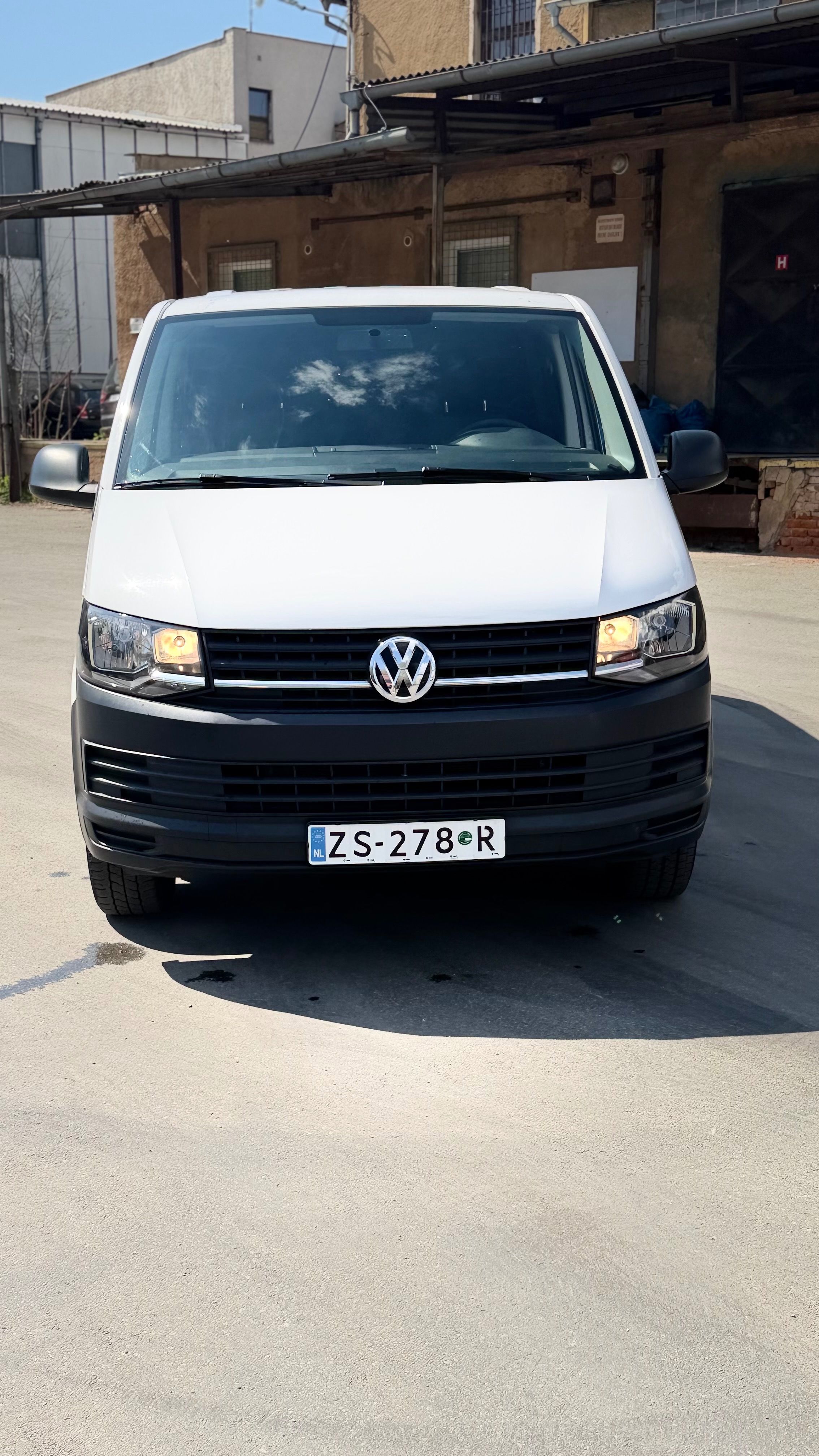 Volkswagen Transporter, 2.0TDI DSG  110KW 9 míst Long - fotka 4