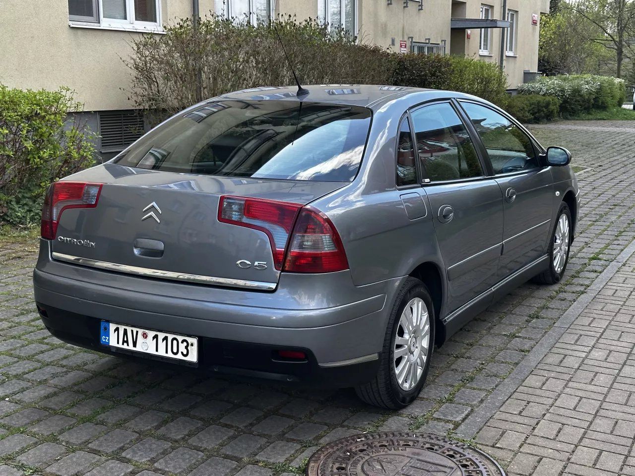 Citroën C5, 2.0 HDi 100 kW Exclusive Face - fotka 4