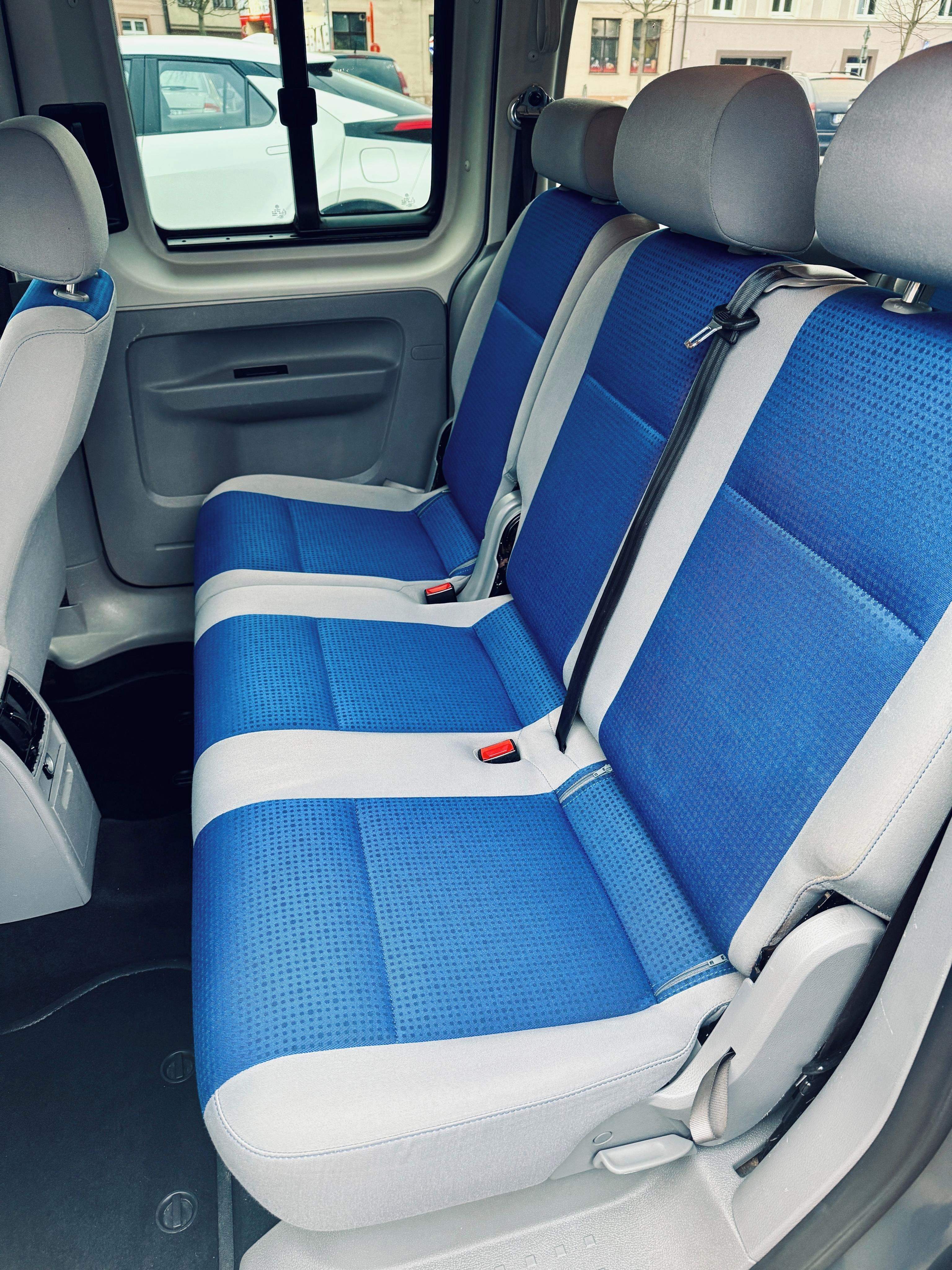 Volkswagen Caddy - fotka 4