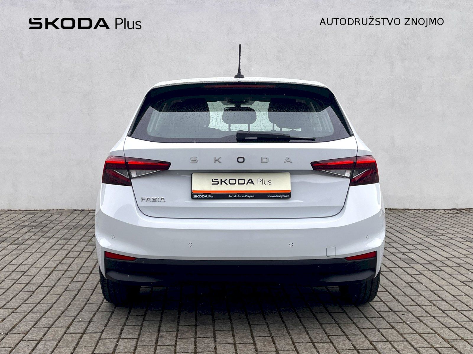 Škoda Fabia, 1,0MPI 59KW SELECTION - fotka 6