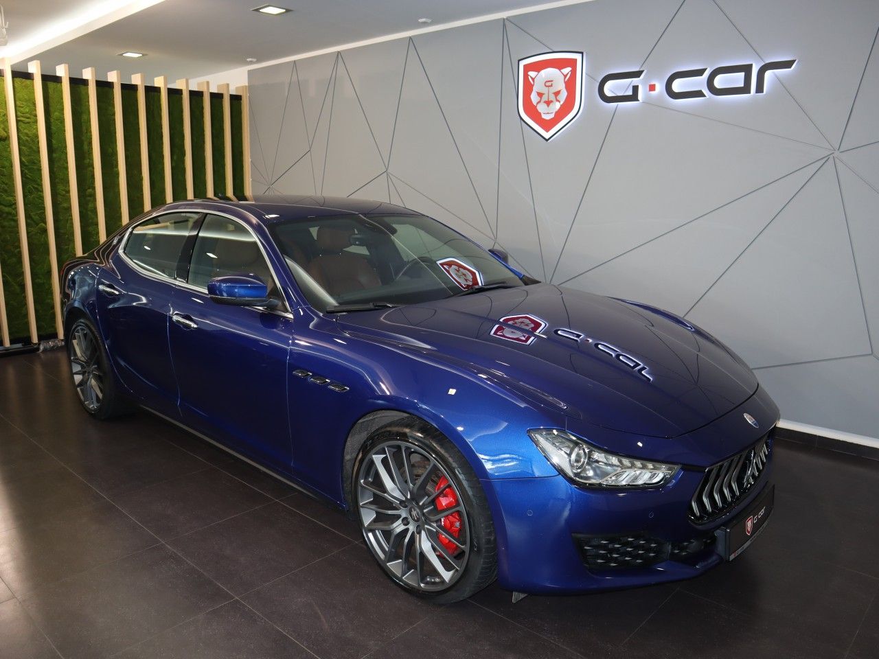 Maserati Ghibli, 3.0 V6 202 kW - fotka 3