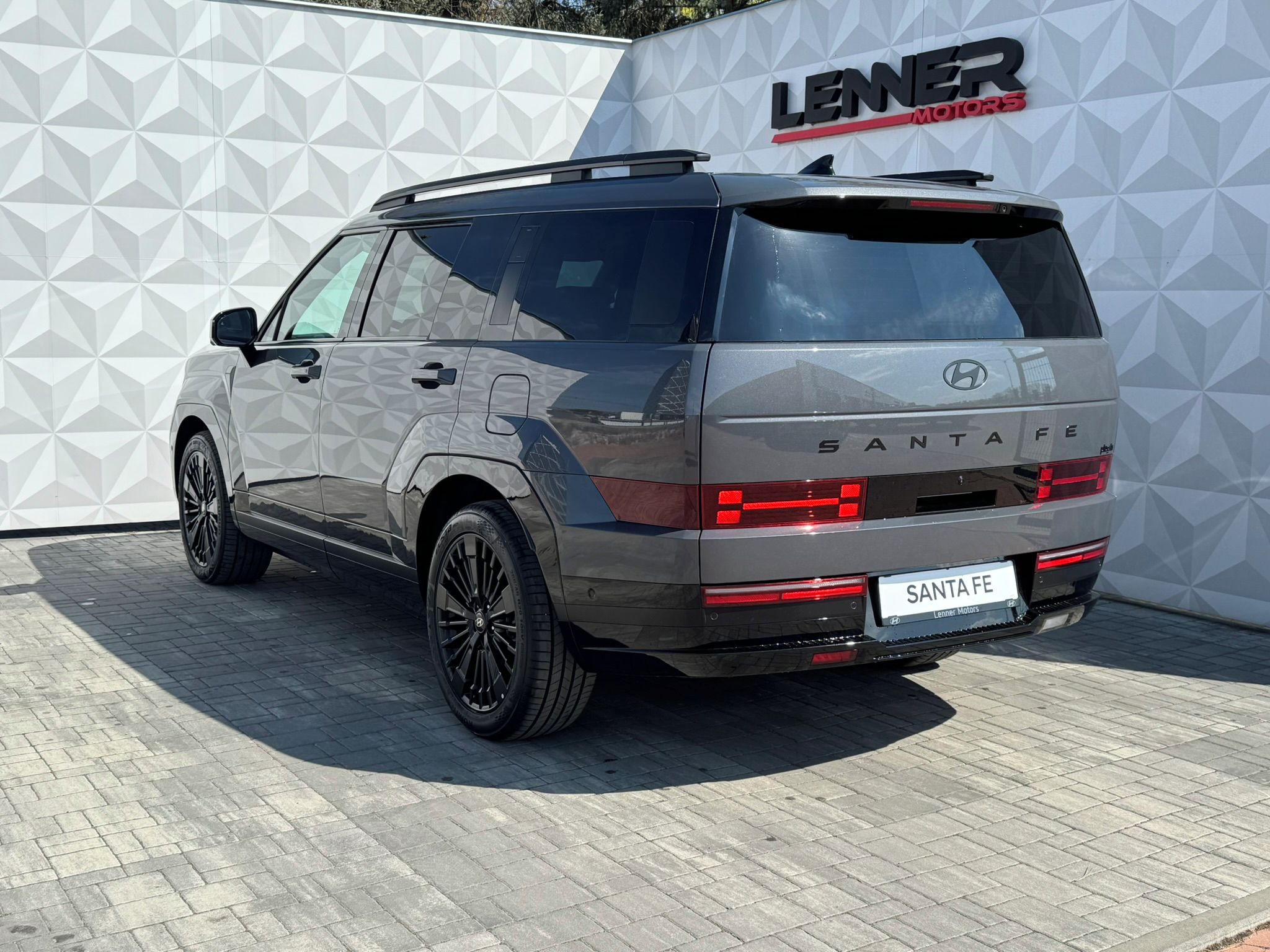Hyundai Santa Fe, 1,6T PHEV 4WD CALLIGRAPHY - fotka 5