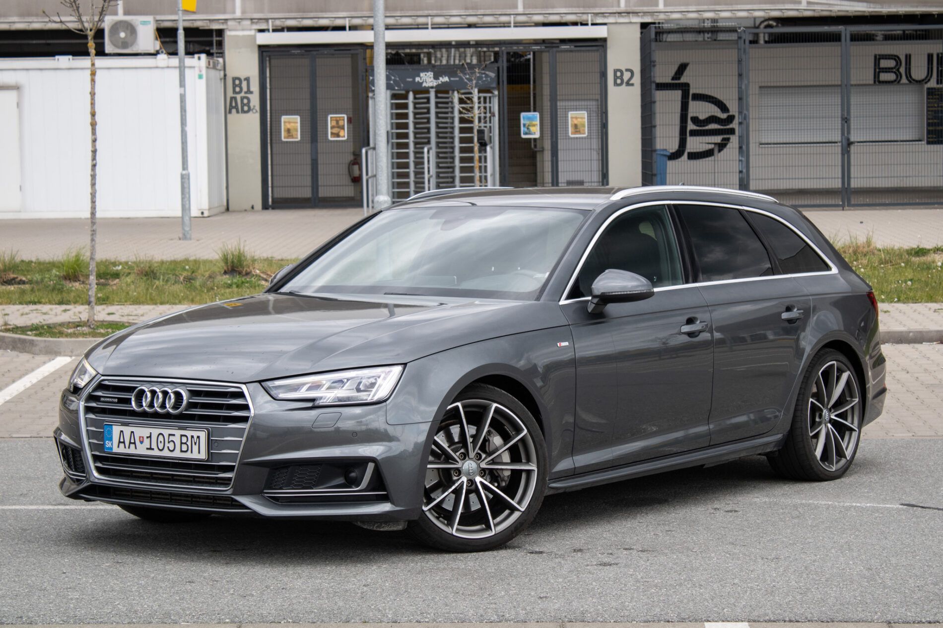 Audi A4 Avant