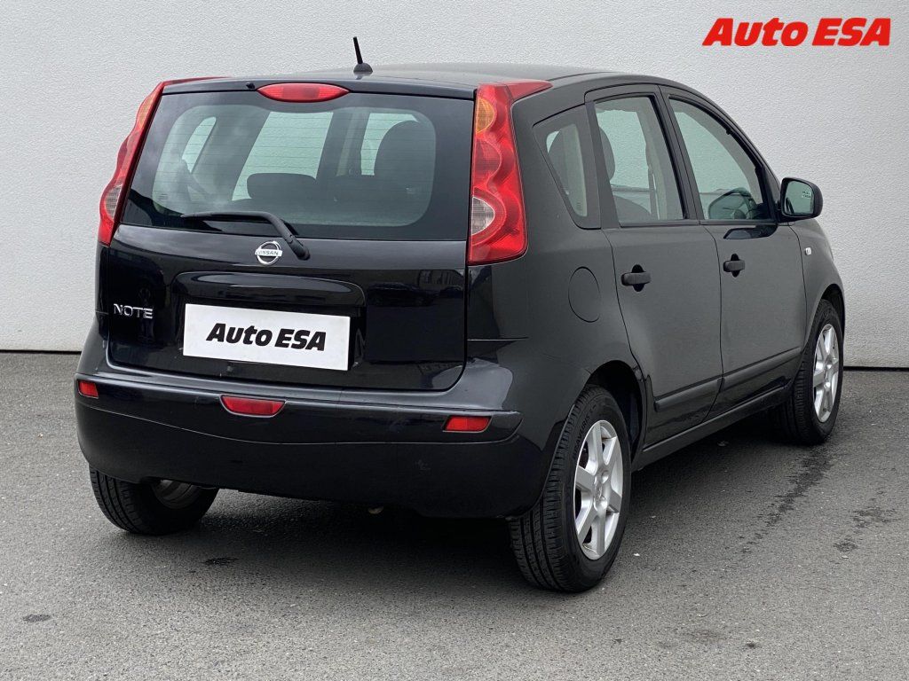 Nissan Note, 1.4 i,AC - fotka 4