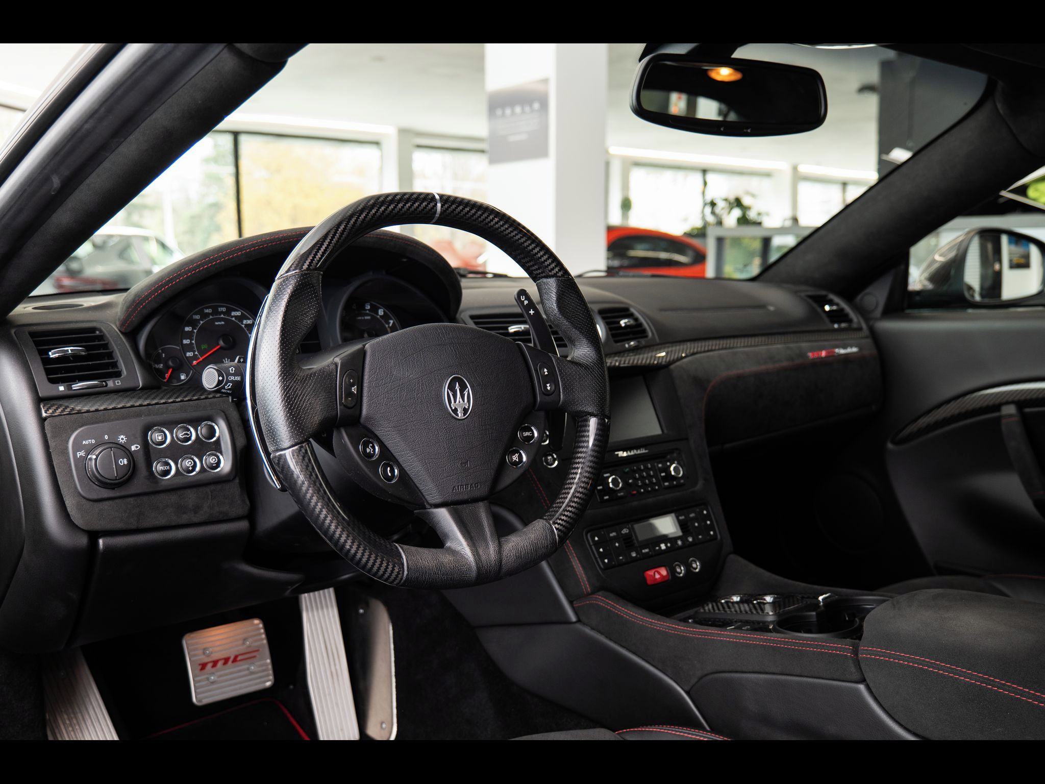Maserati GranTurismo - fotka 5