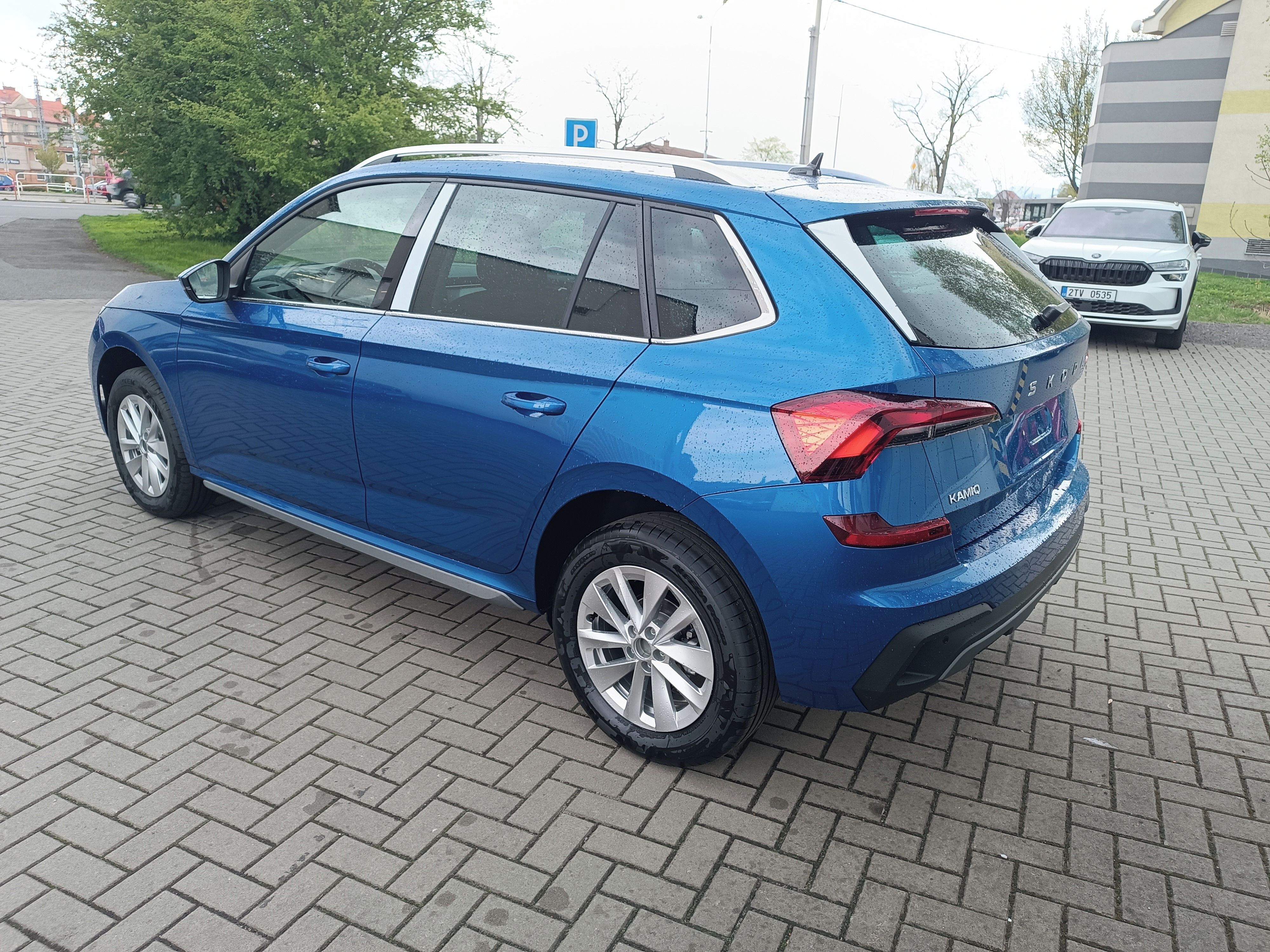 Škoda Kamiq, Top Select. 1,5 TSI 110kw 6man - fotka 3
