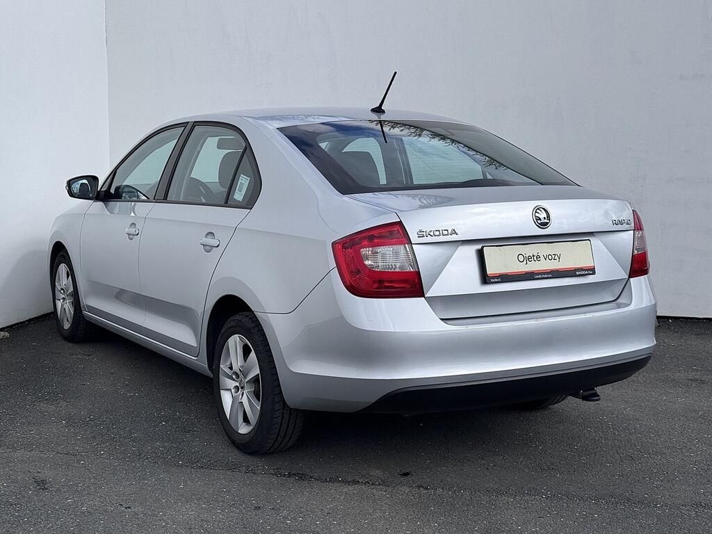 Škoda Rapid, Ambition 1.4 TDI 66 kW - fotka 6