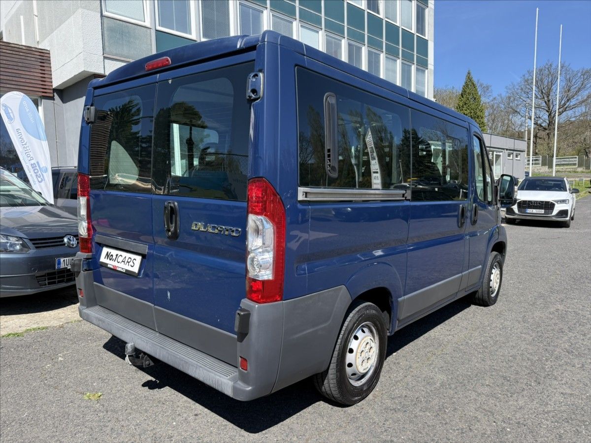 Fiat Ducato, 2,2   JTD 69.000KM TAŽNÉ 9 MÍS - fotka 4