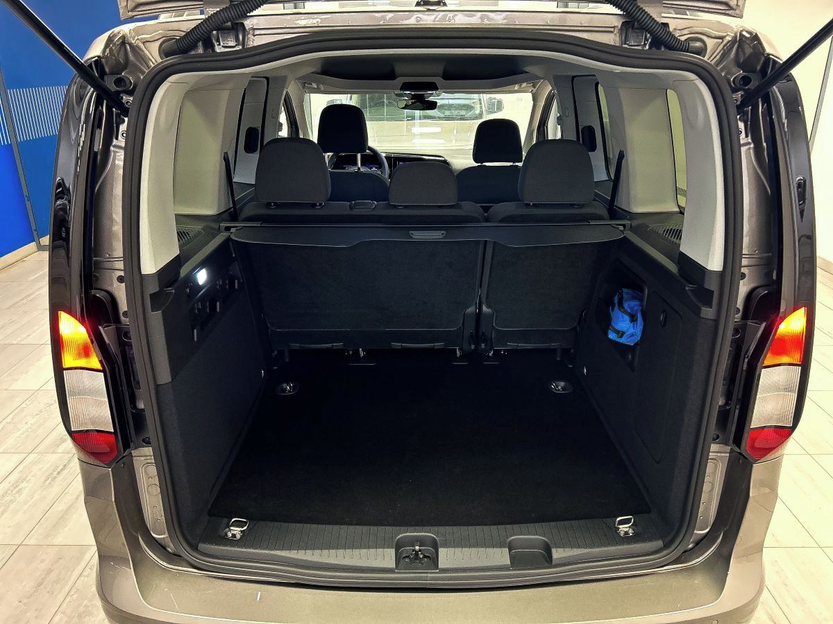 Ford Tourneo Connect, 2.0 EcoBlue Titanium L1 - fotka 6