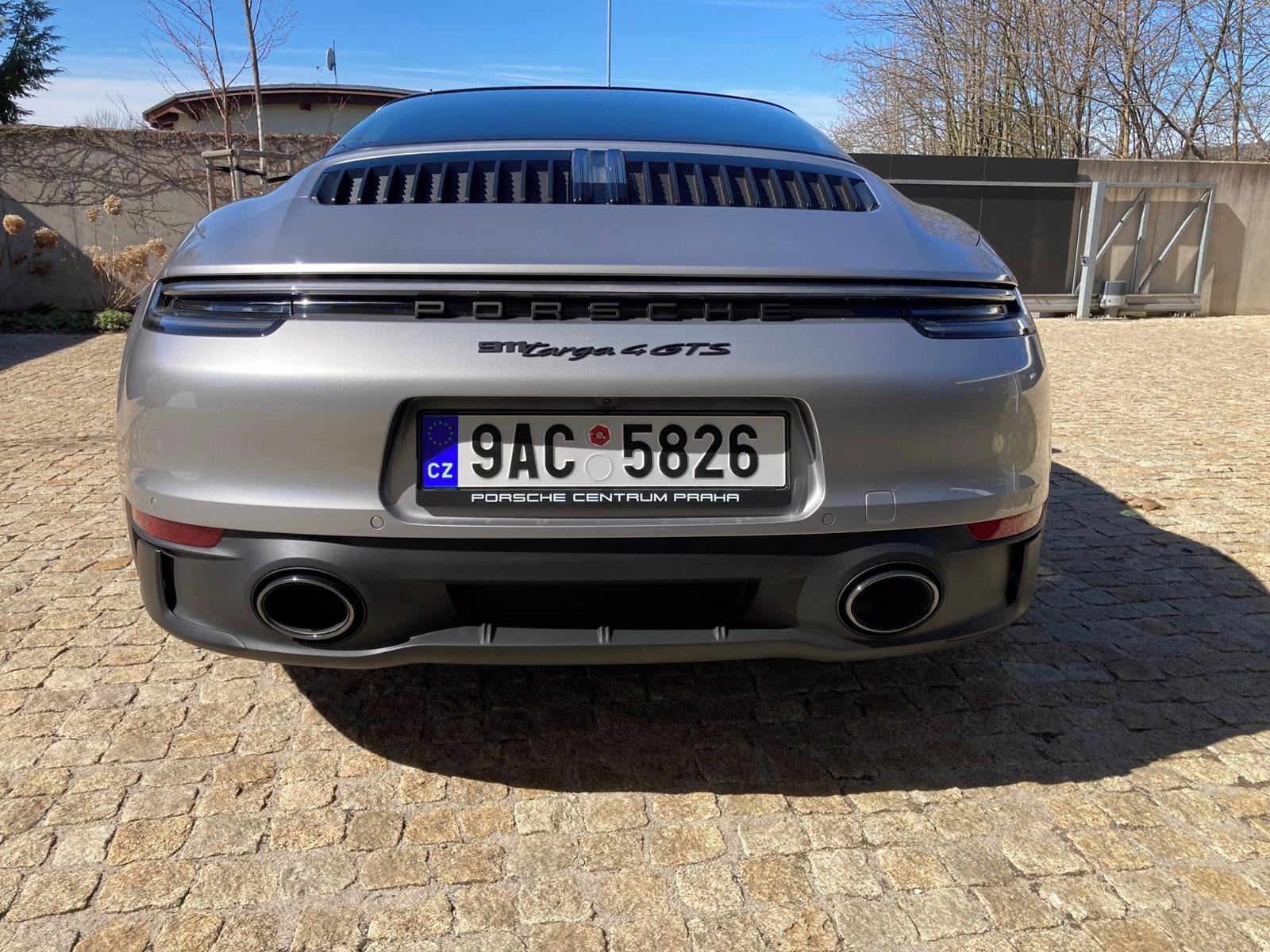 Porsche 911, TARGA 4 GTS KABRIOLET - fotka 6
