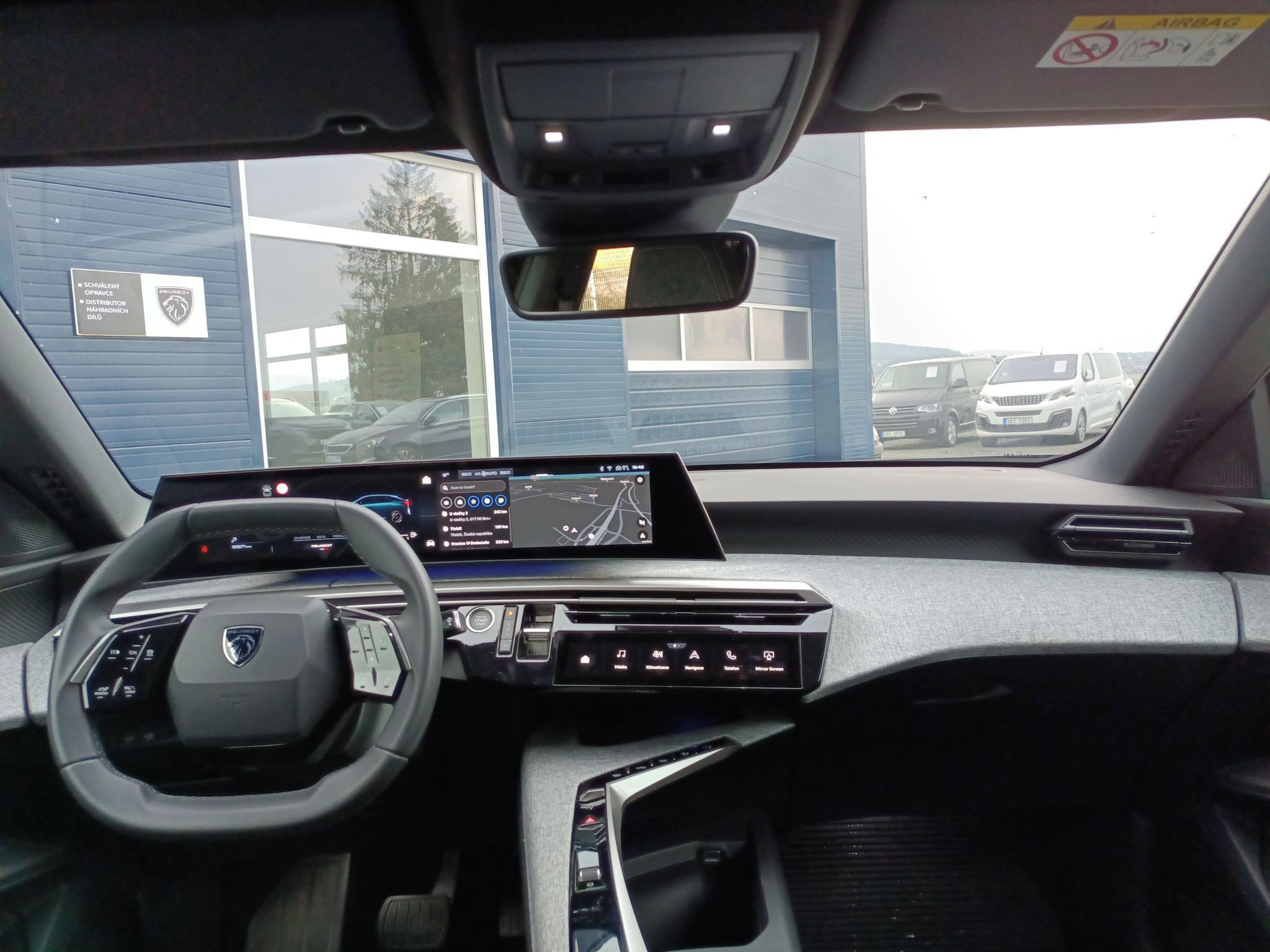 Peugeot 3008, Allure Hybrid 145 e-DCS6 - fotka 2