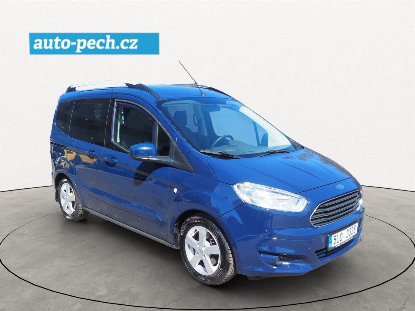 Ford Tourneo Courier, 1.0i EcoBoost, 74 kW - fotka 5