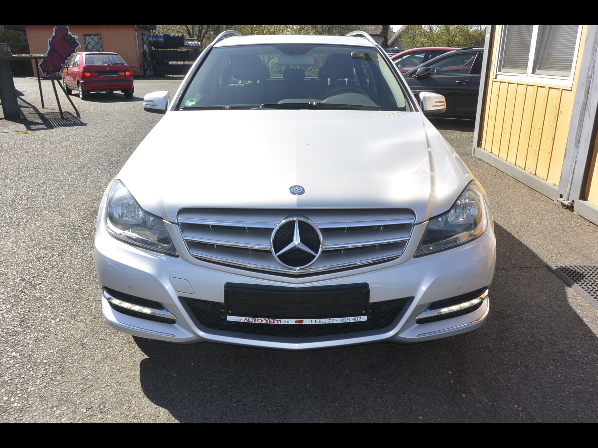 Mercedes-Benz Třídy C, 1.8i Avandgarde 115kW - fotka 2