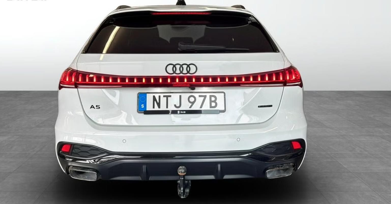 Audi A5, Avant 2.0 e-hybrid Q S-Line - fotka 5
