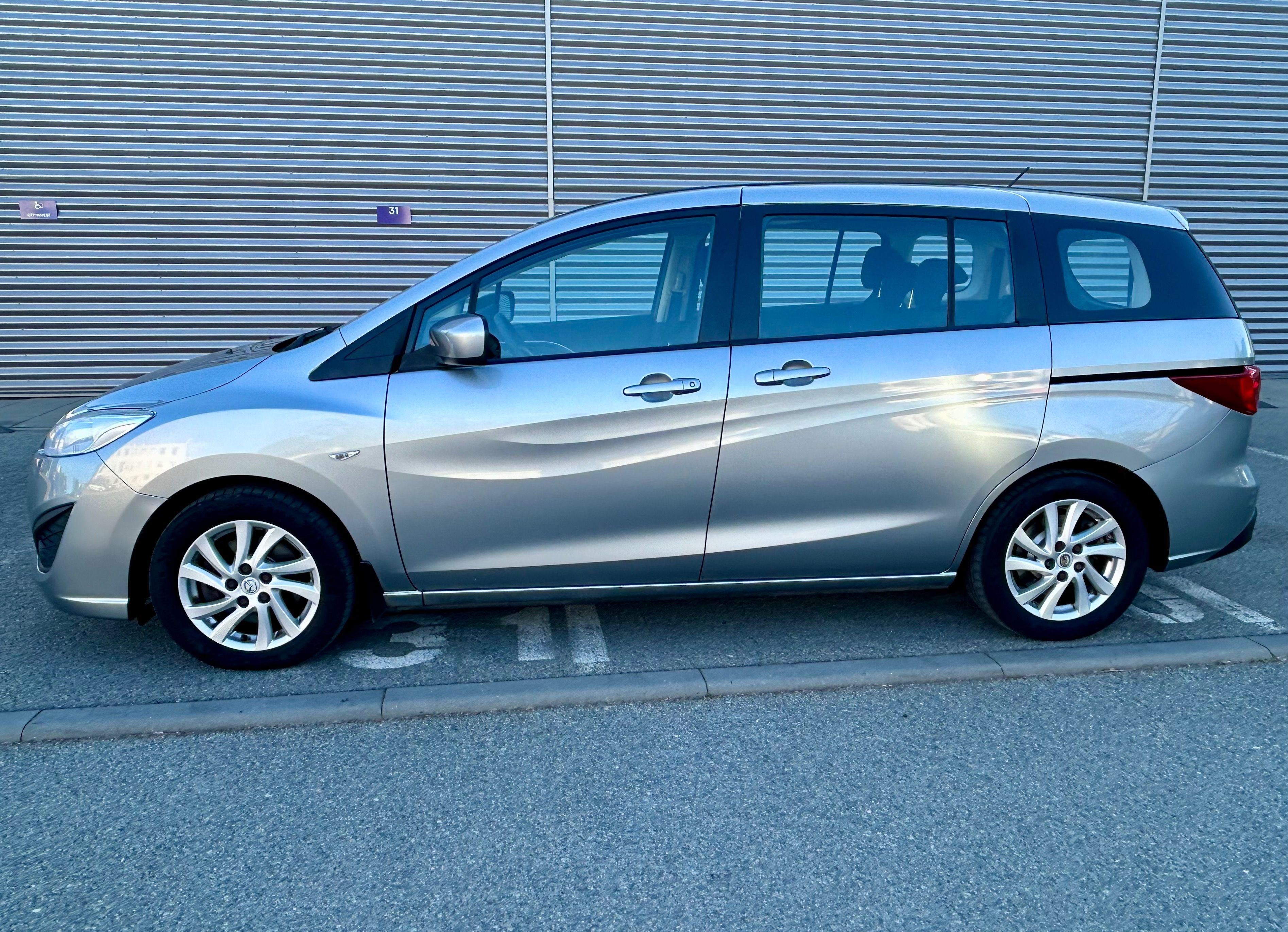 Mazda 5, 2.0 BENZIN-110KW-7MÍST - fotka 4