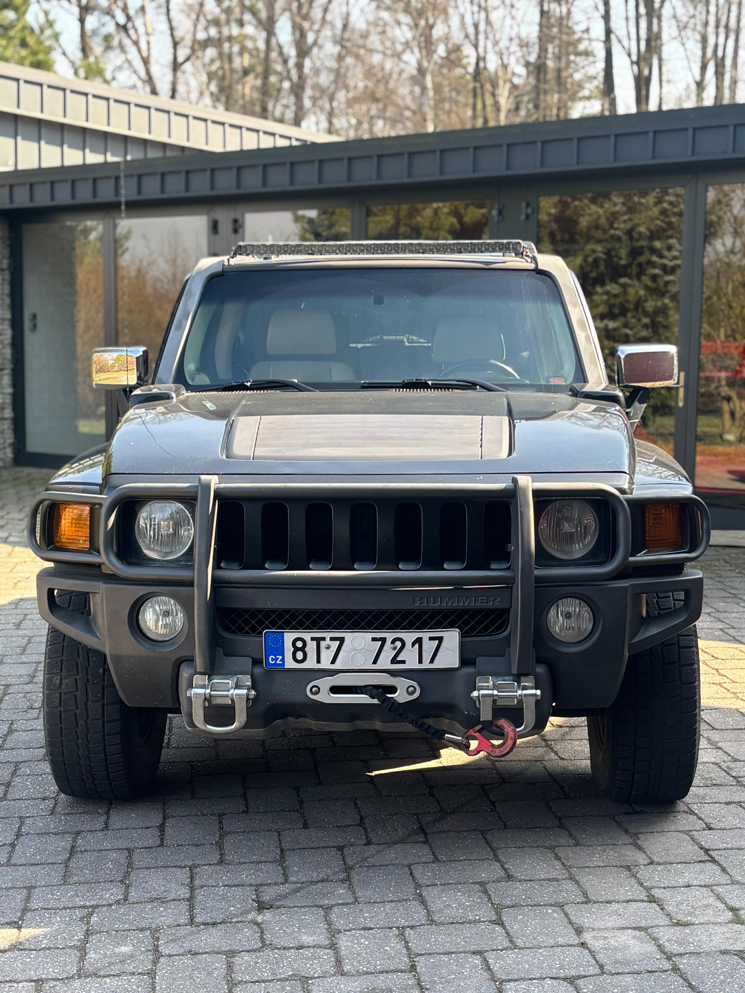 Hummer H3, Hummer H3 3.7 Fox